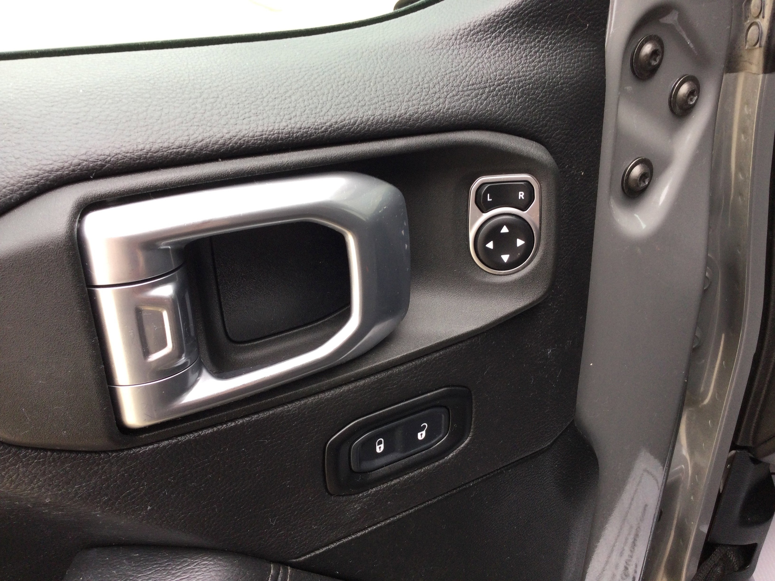 2020 Jeep Wrangler Unlimited Sahara Altitude - Photo 10