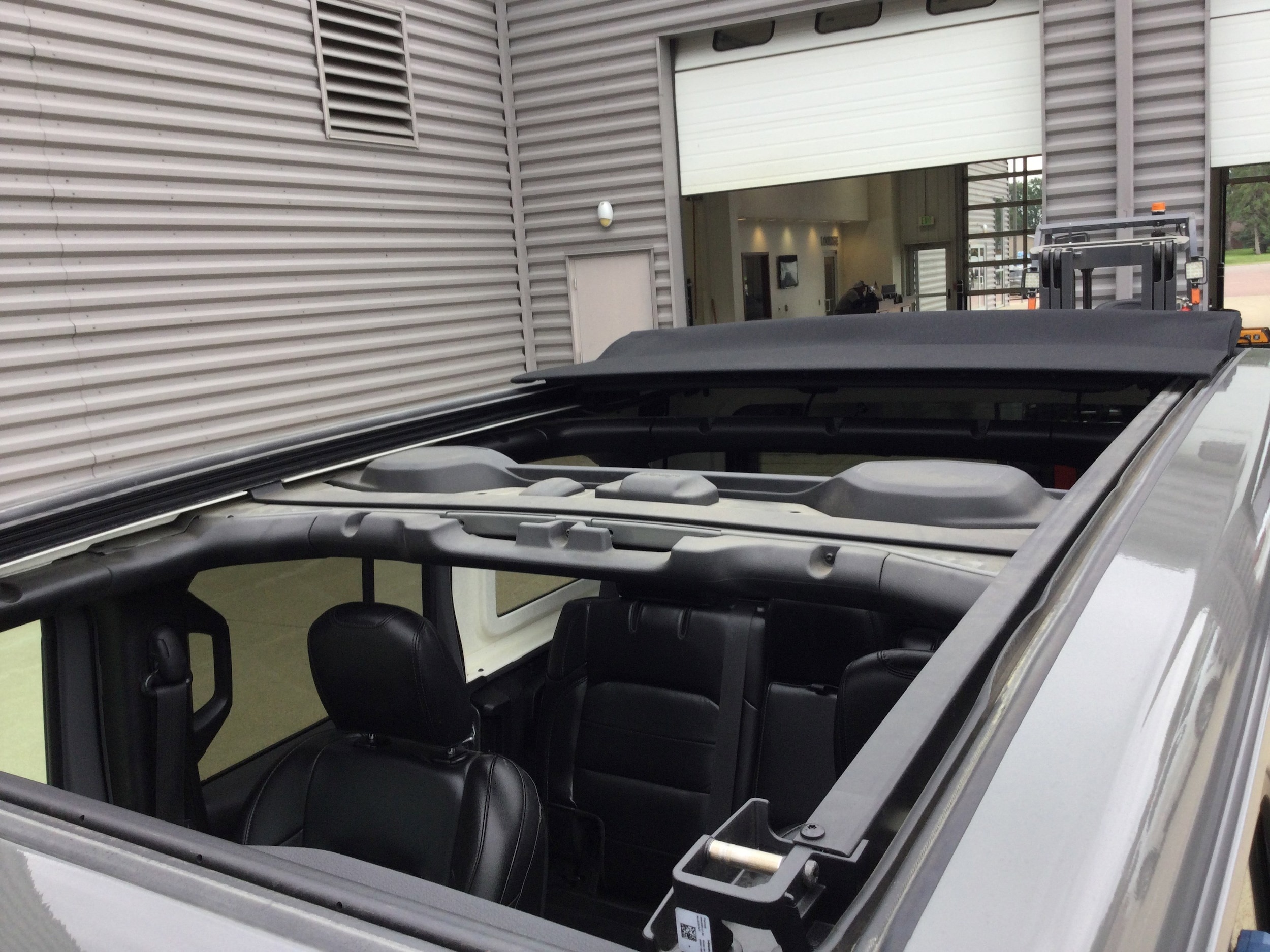 2020 Jeep Wrangler Unlimited Sahara Altitude - Photo 6