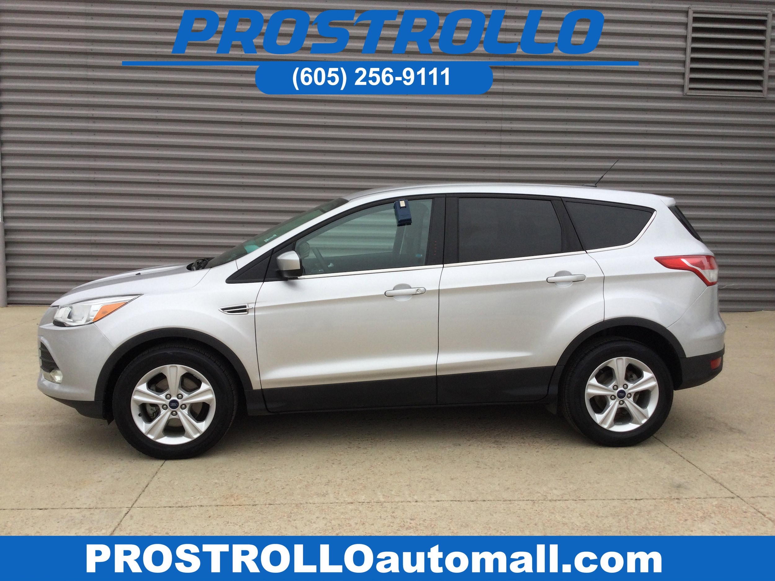 2016 Ford Escape SE's photo