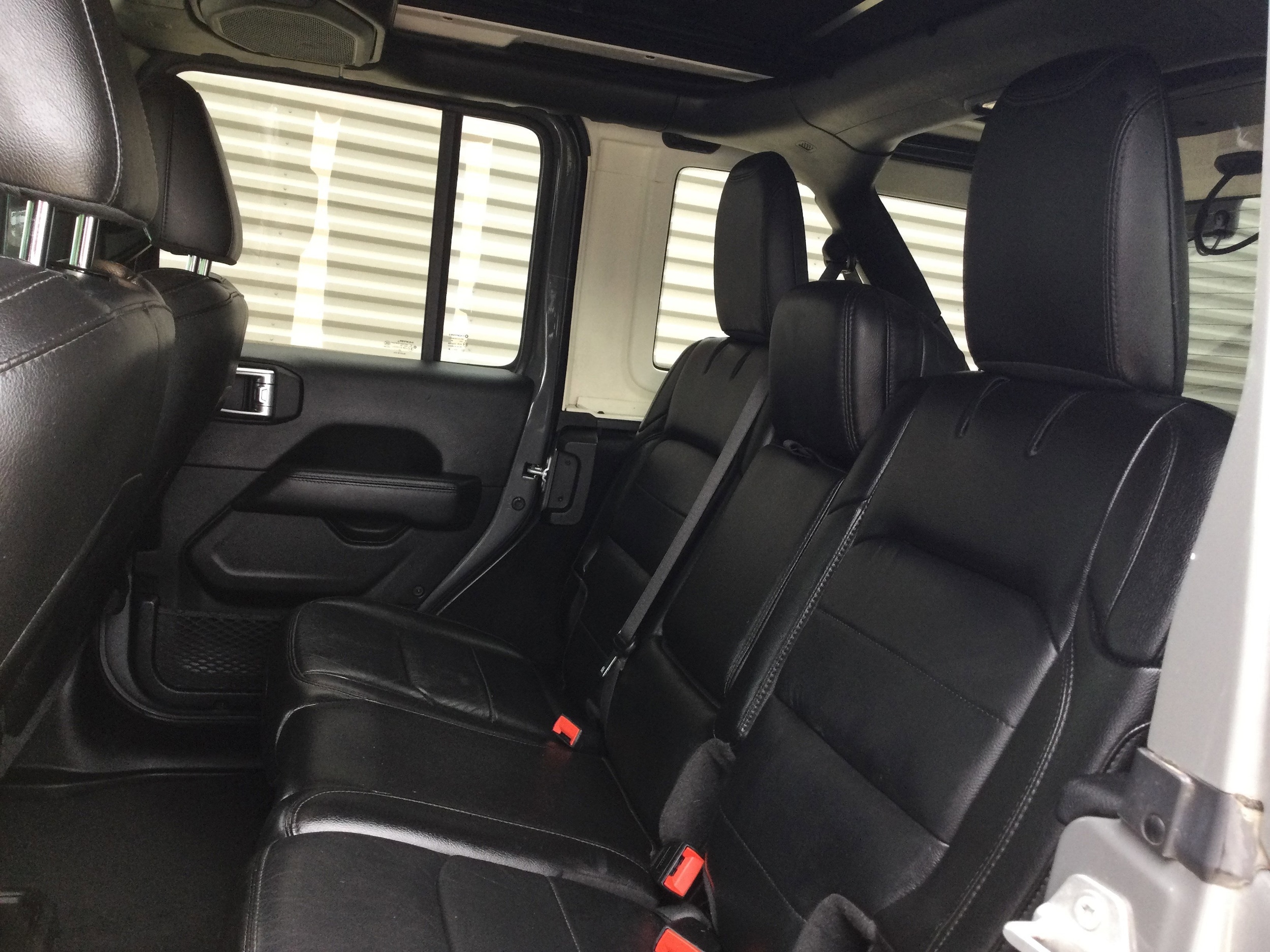2020 Jeep Wrangler Unlimited Sahara Altitude - Photo 8
