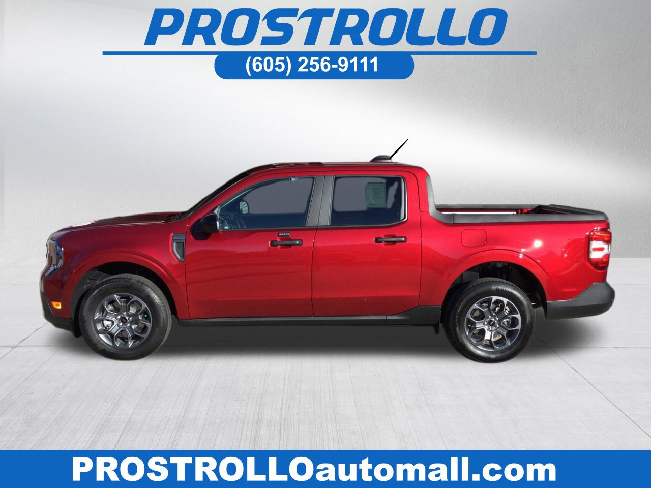 2025 Ford Maverick XLT's photo