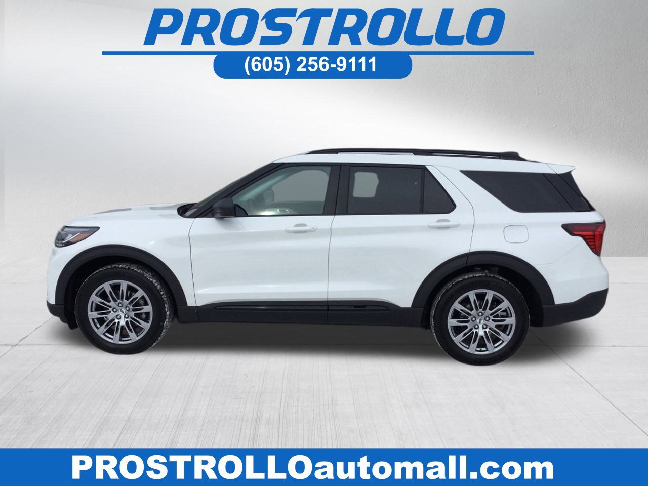 2026 Ford Explorer Active's photo