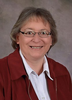Staff member Diane Ragsdale from ID_ed8522
