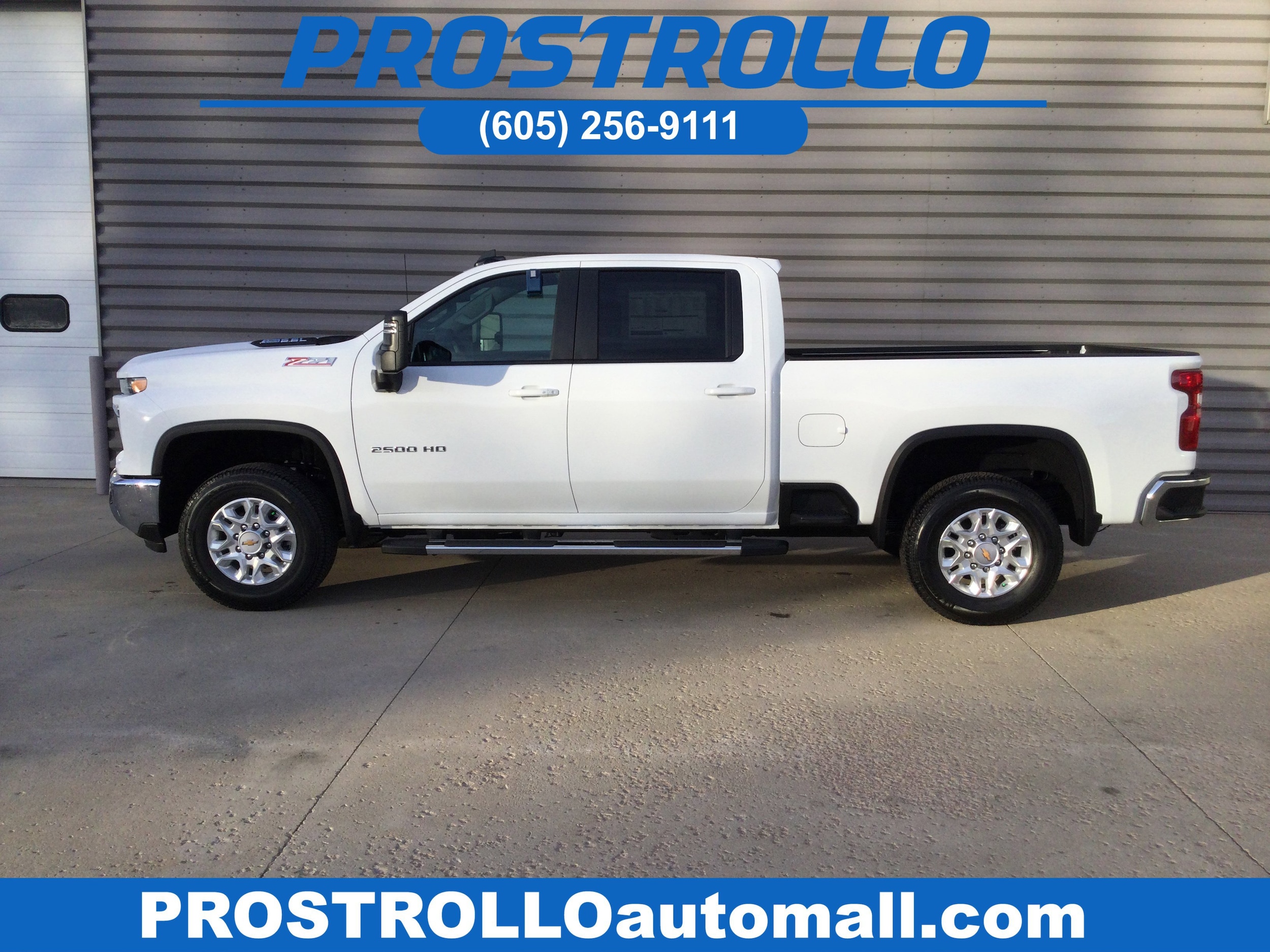 2026 Chevrolet Silverado HD LT's photo