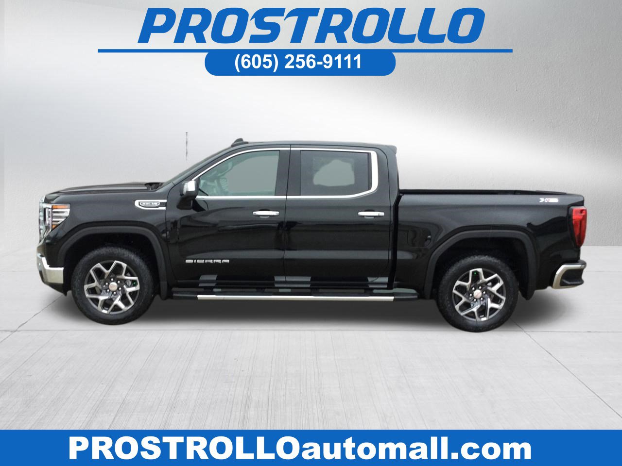 2026 GMC Sierra 4WD Crew Cab Short Box SLT's photo