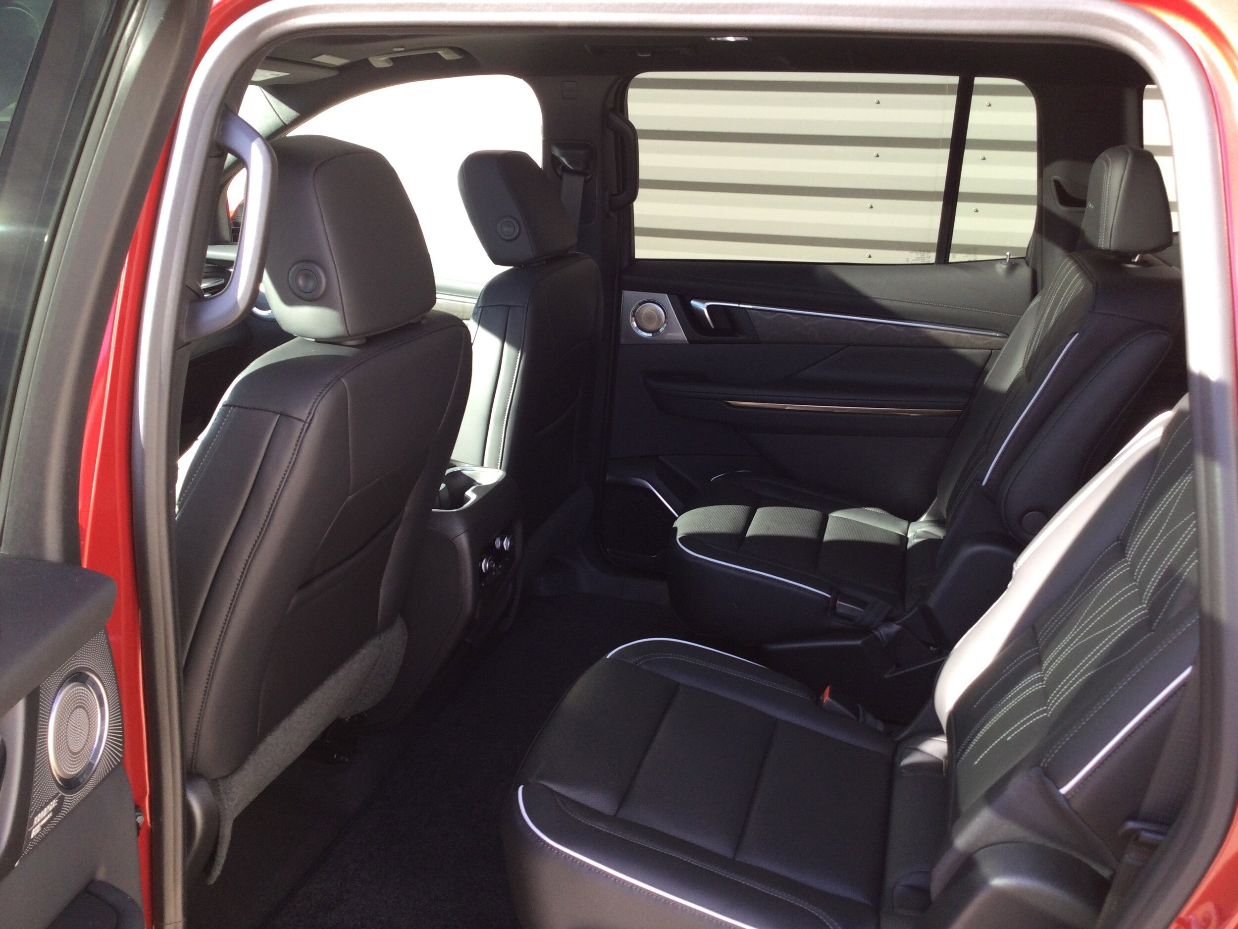2026 Buick Enclave Avenir - Photo 6
