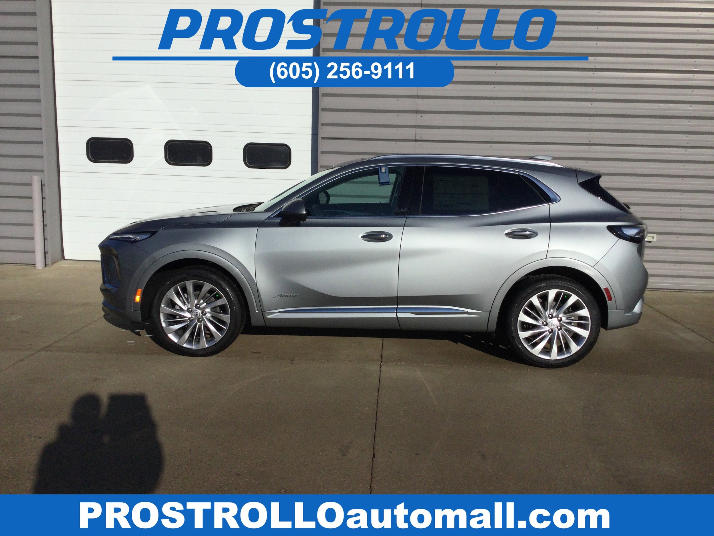 2026 Buick Envision Avenir's photo