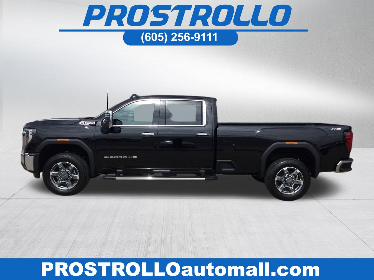 2026 GMC Sierra 4WD Crew Cab Standard Box SLT's photo