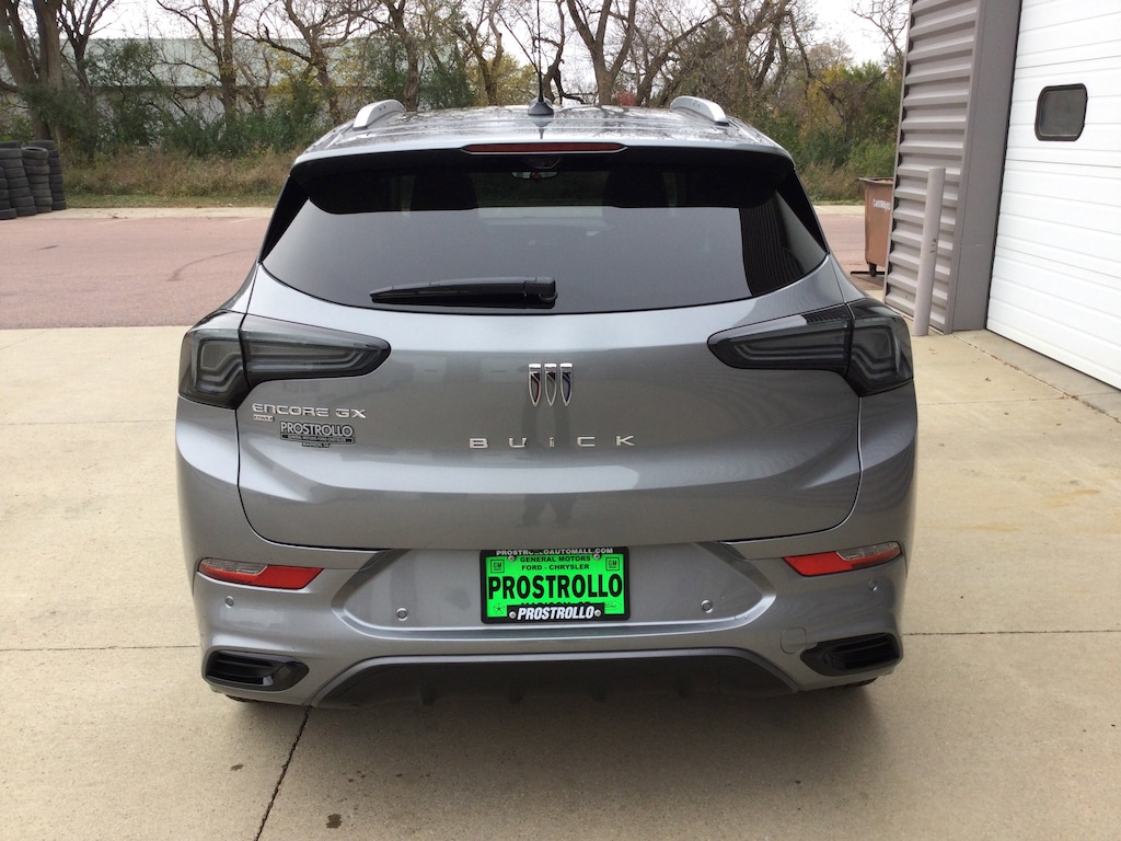 New 2026 Buick Encore GX Avenir SUV