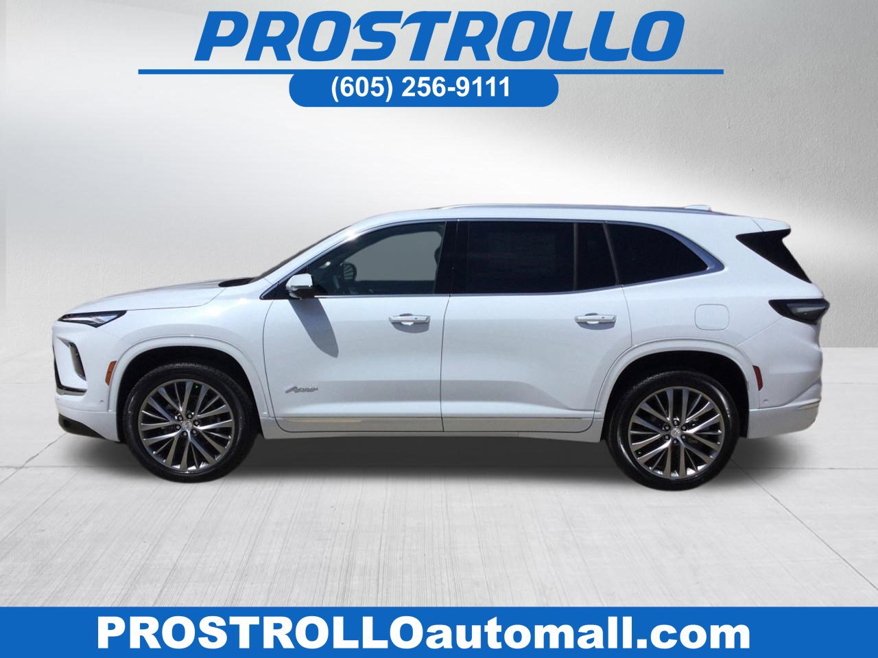 2026 Buick Enclave Avenir AWD's photo