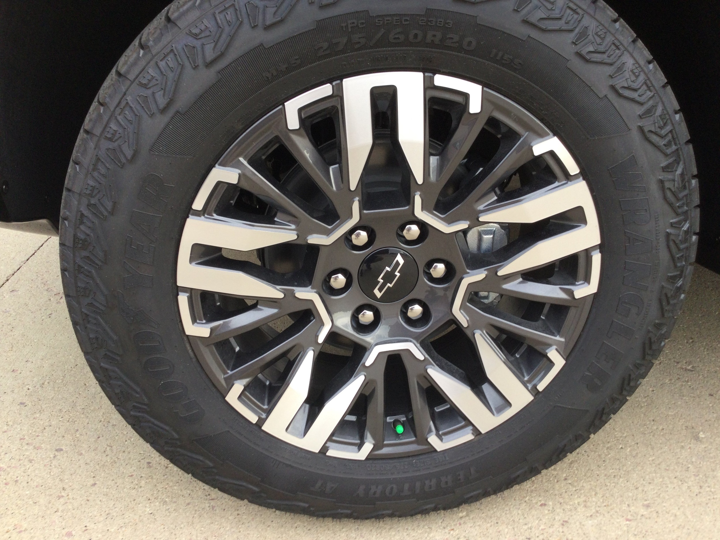 2026 Chevrolet Tahoe Z71 - Photo 6