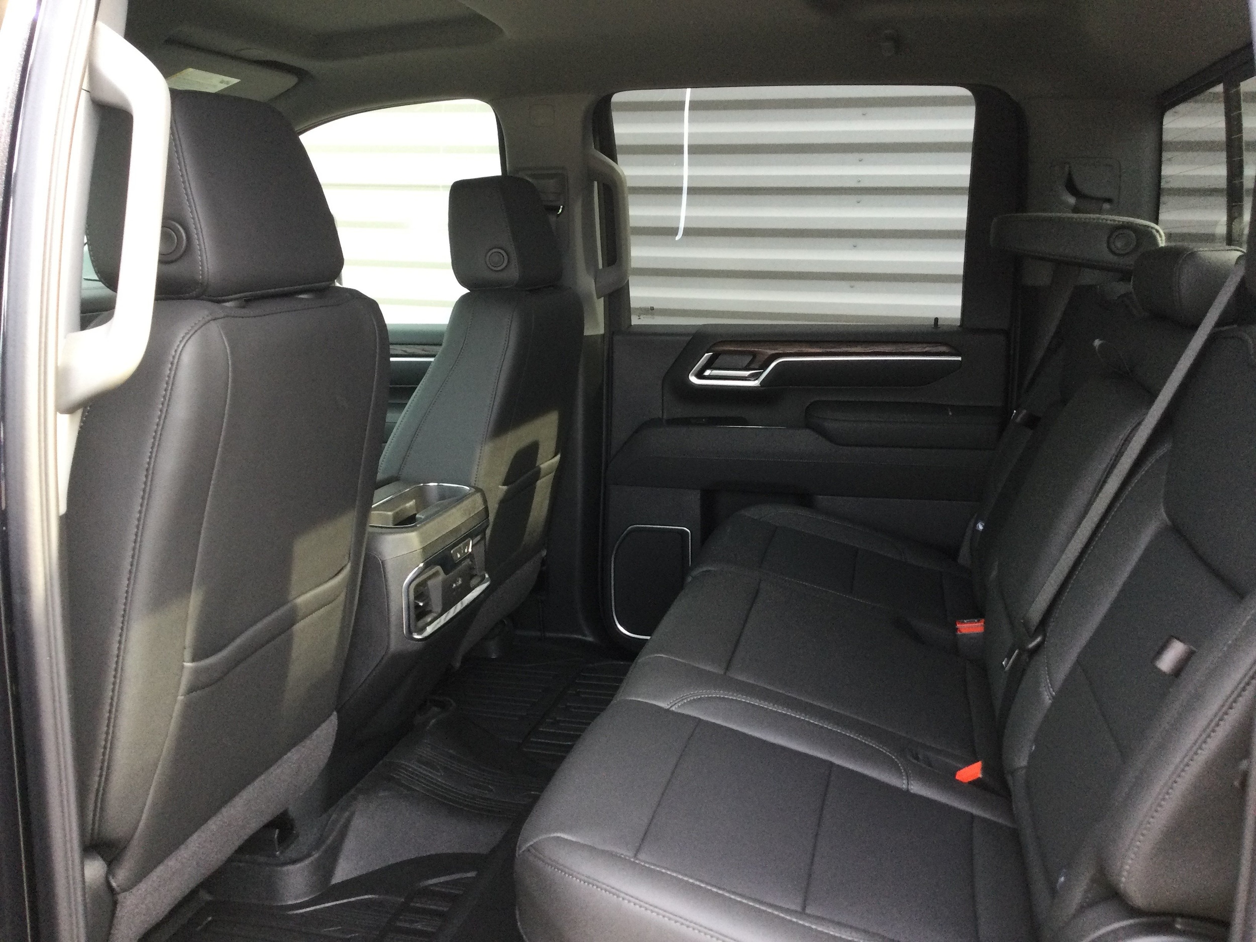 2026 GMC Sierra 3500HD SLT - Photo 8