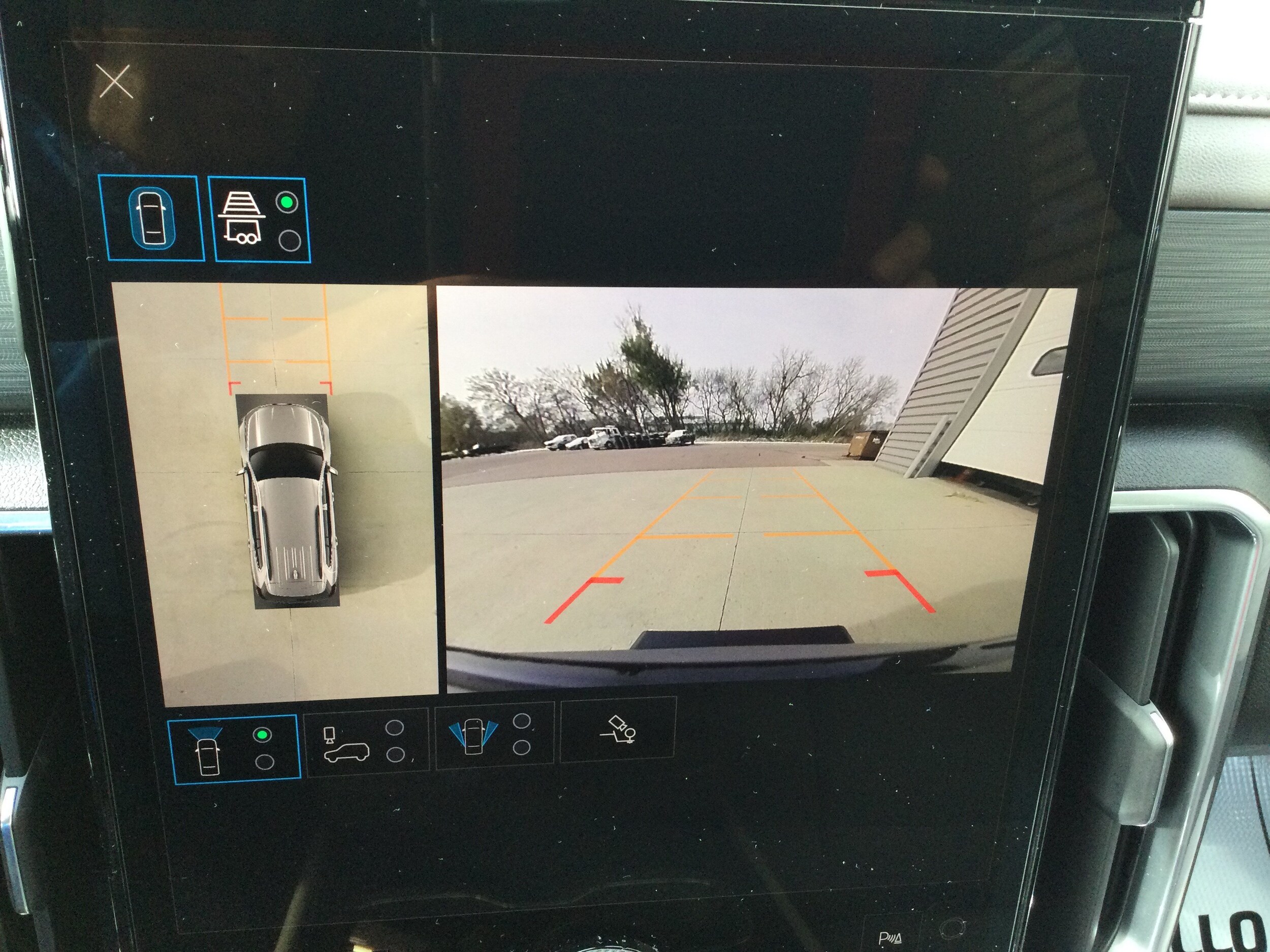 2026 GMC Acadia Elevation - Photo 18