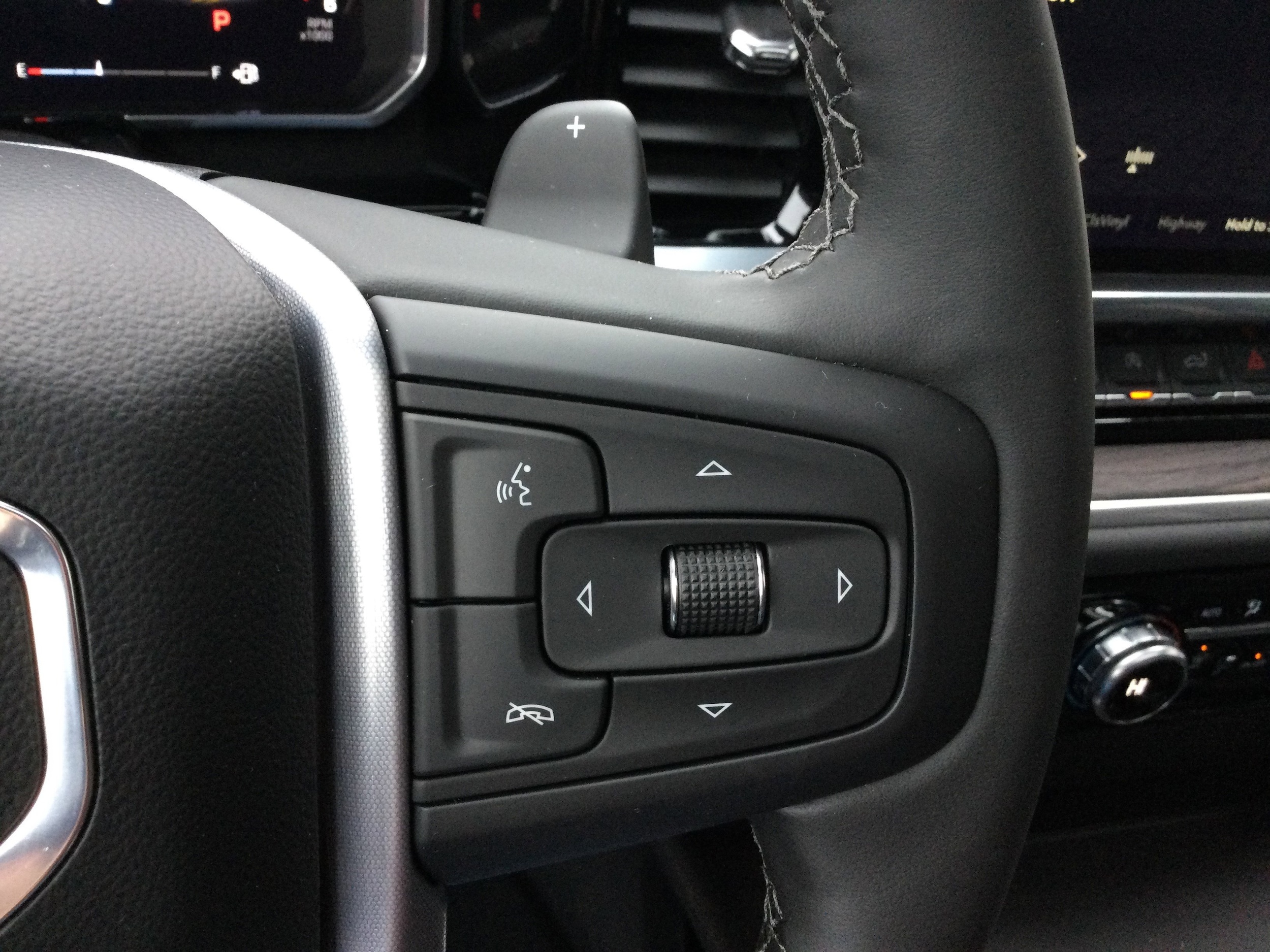 2026 GMC Sierra 1500 SLT - Photo 17