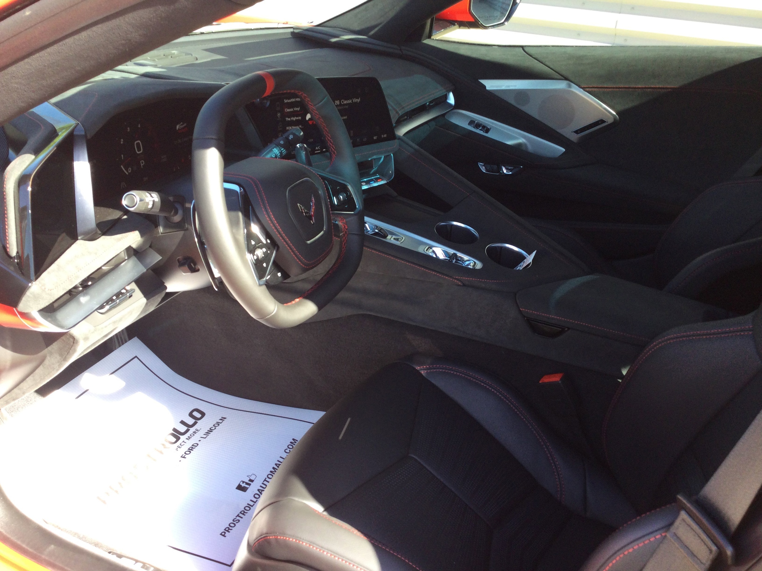 2026 Chevrolet Corvette 3LT - Photo 8