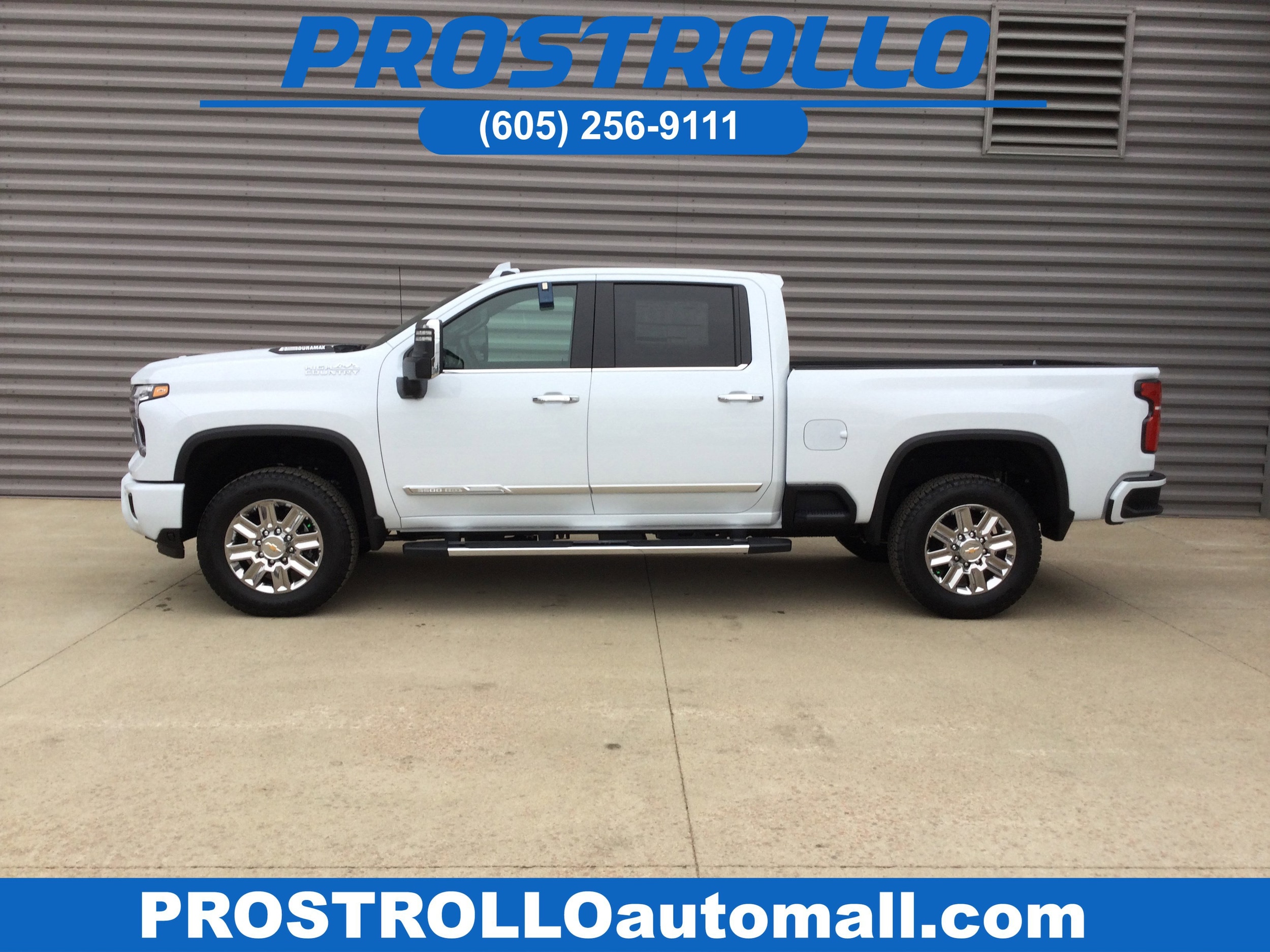 2026 Chevrolet Silverado HD High Country's photo