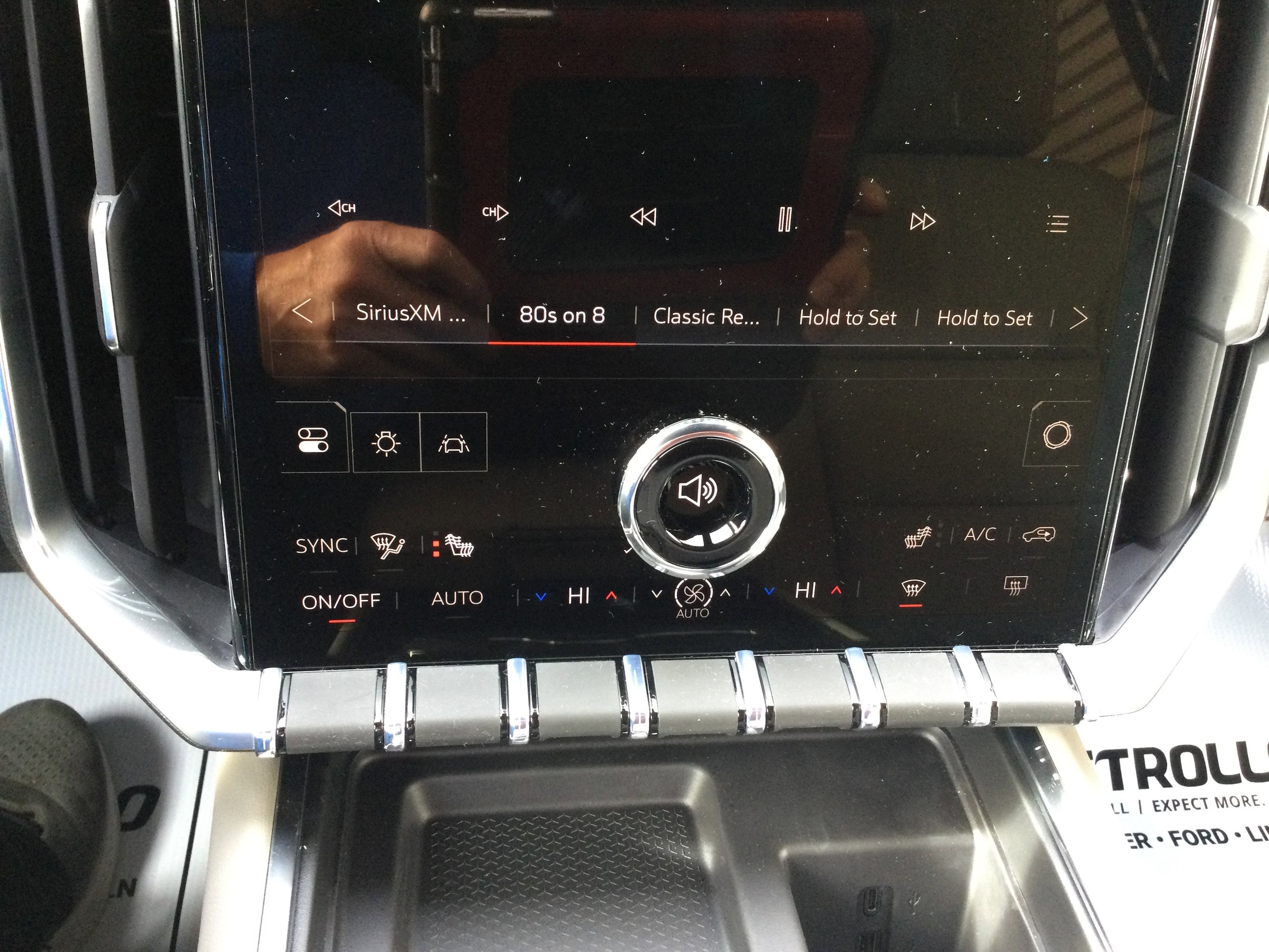 2026 GMC Acadia Elevation - Photo 10