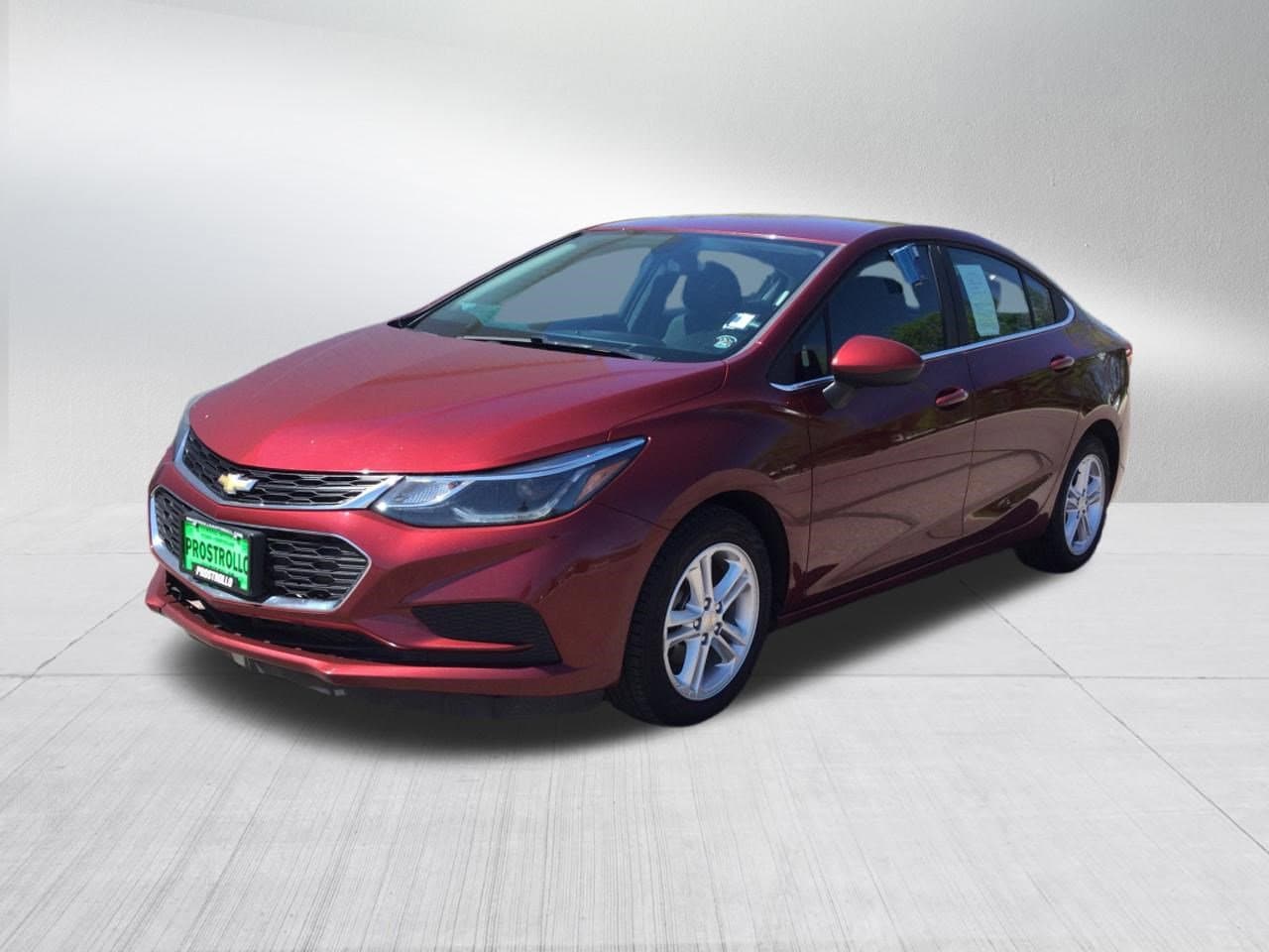 Used 2016 Chevrolet Cruze LT with VIN 1G1BE5SM4G7303963 for sale in Madison, SD