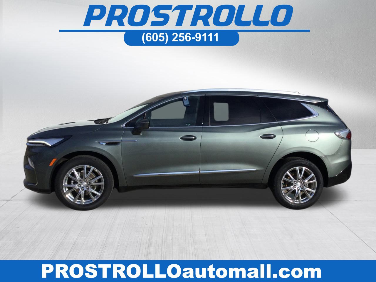 2022 Buick Enclave Essence's photo