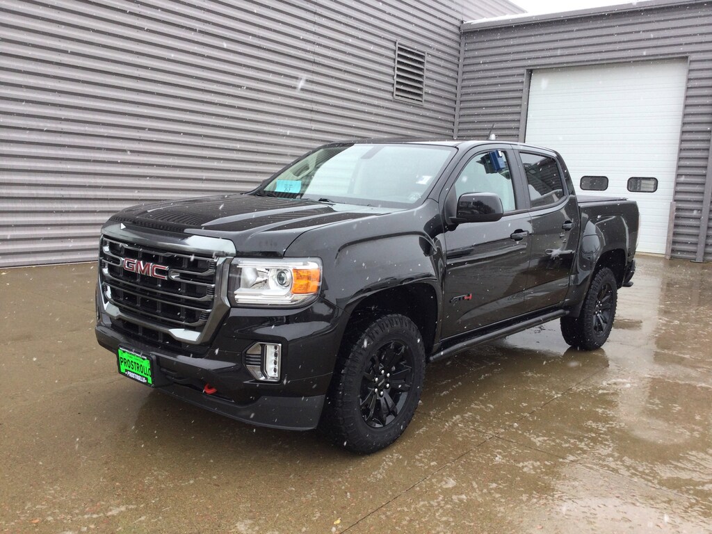 Used 2022 GMC Canyon AT4 w/Leather Truck Crew Cab