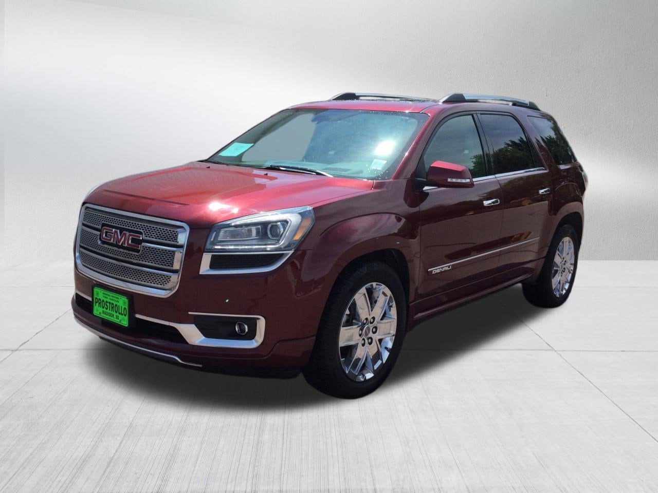 Used 2015 GMC Acadia Denali with VIN 1GKKVTKDXFJ376160 for sale in Madison, SD