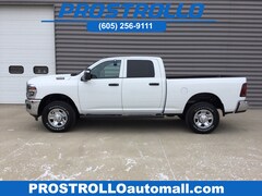 2026 Ram 2500 TRADESMAN CREW CAB 4X4 6'4 BOX Pickup