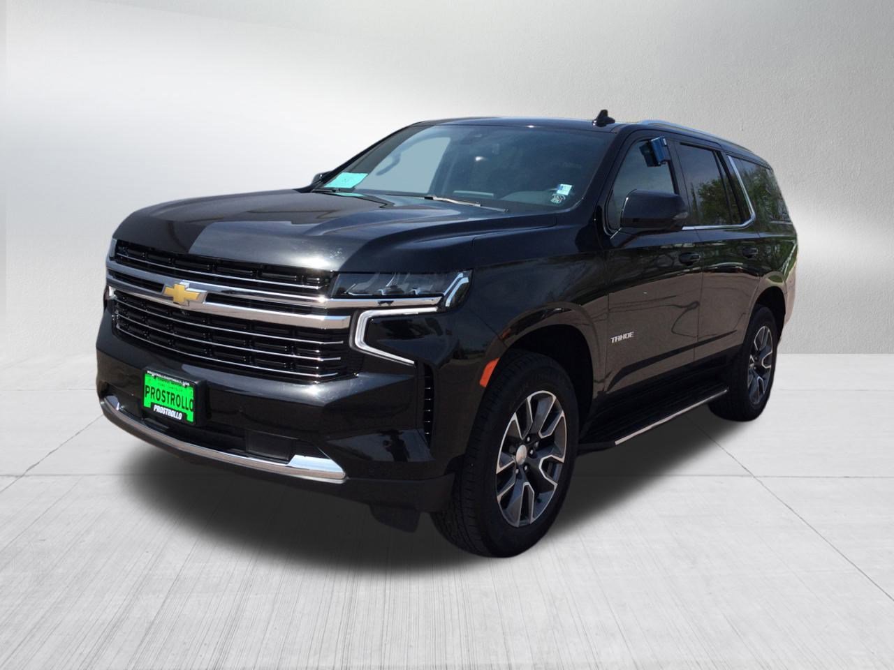2022 Chevrolet Tahoe LT photo 2