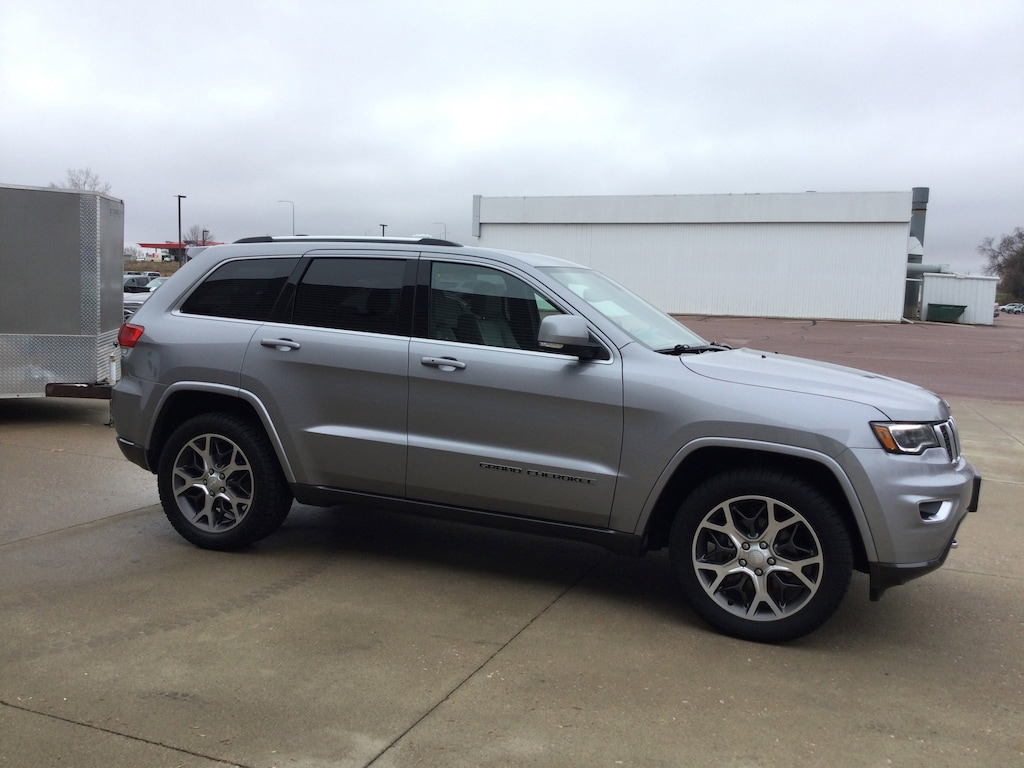 2018 Jeep Grand Cherokee Limited photo 3