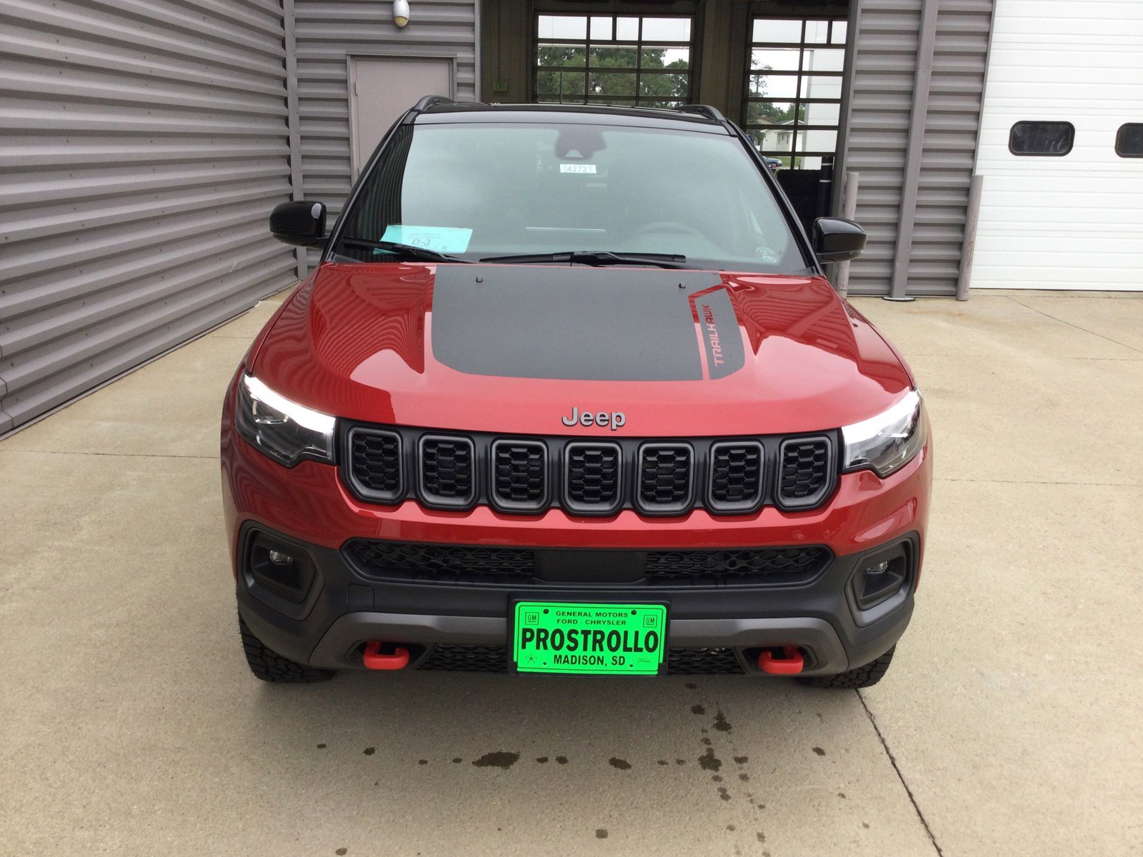 2024 Jeep Compass Trailhawk photo 3