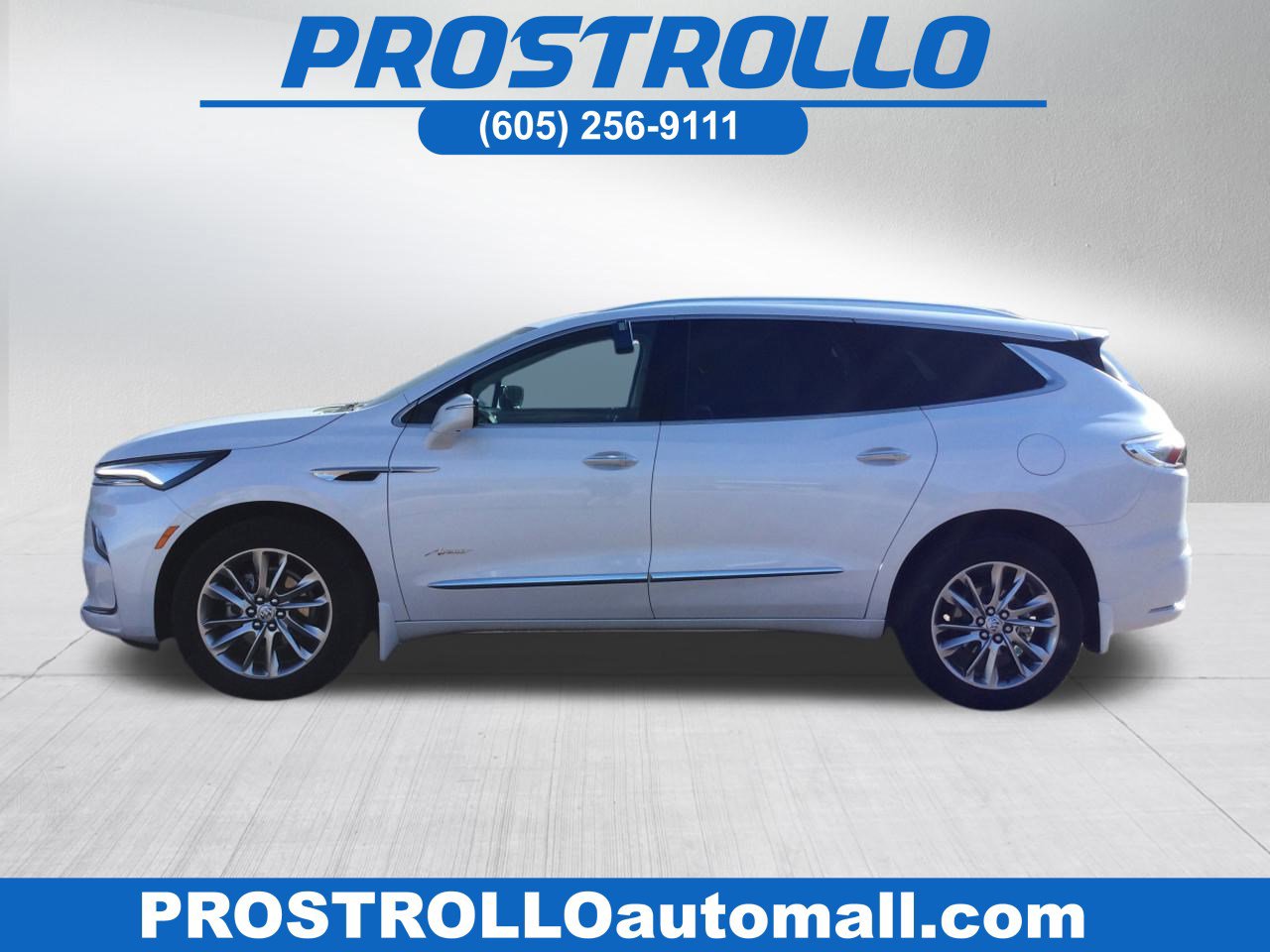 2024 Buick Enclave Avenir's photo