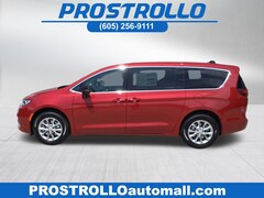 2025 Chrysler Pacifica SELECT AWD Passenger Van