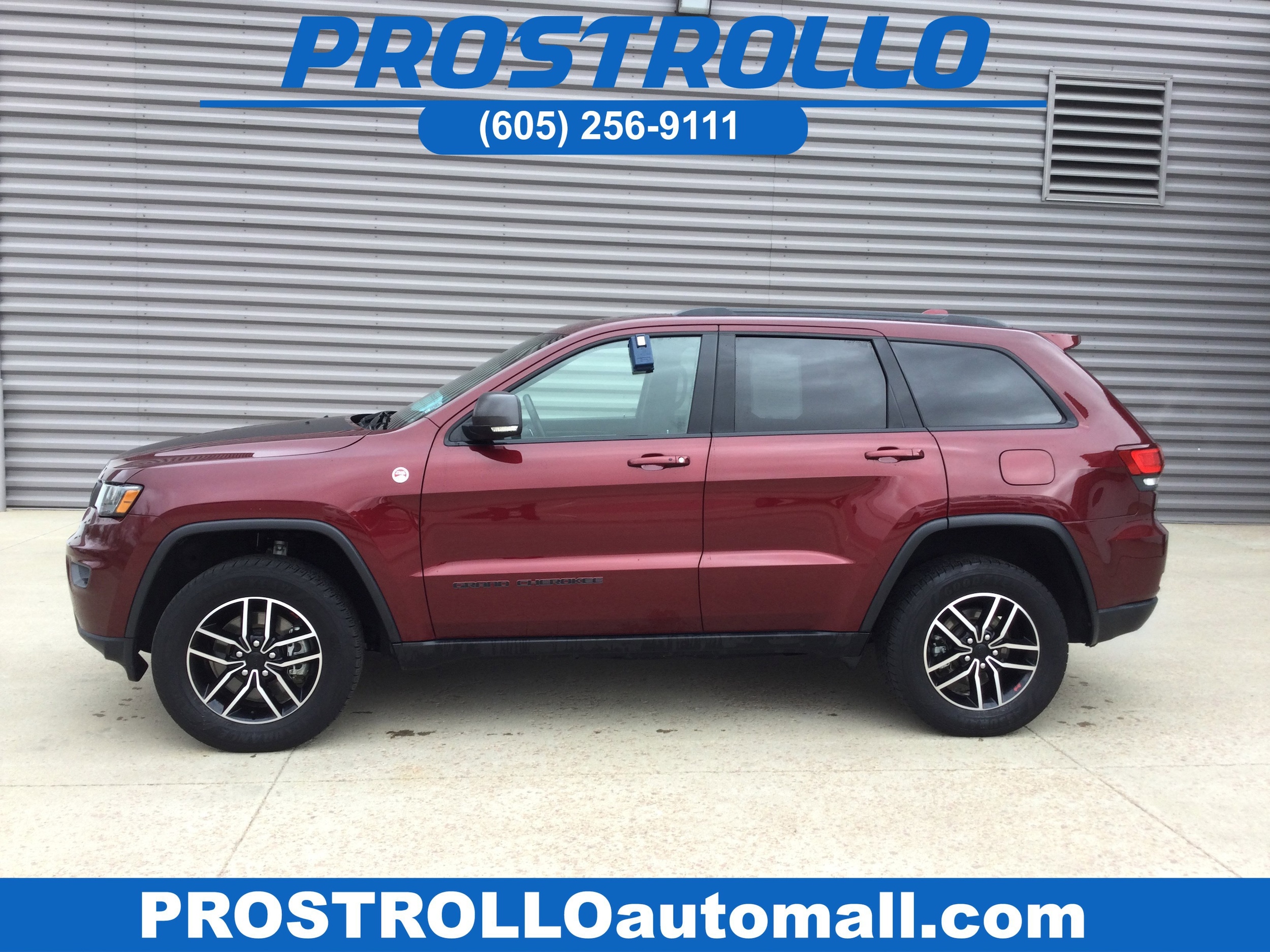 2020 Jeep Grand Cherokee Trailhawk