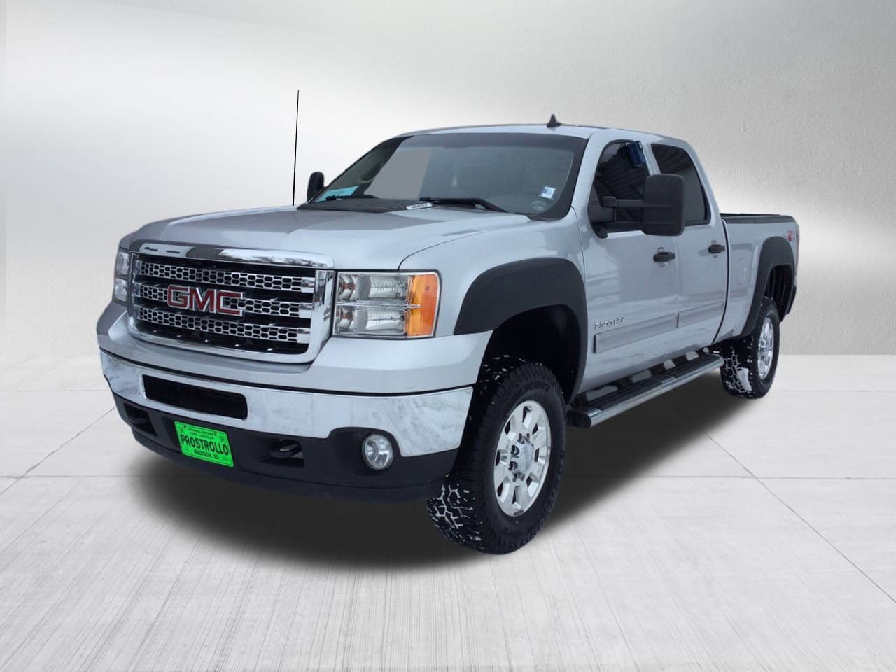 Used 2013 GMC Sierra 2500HD SLE with VIN 1GT120CG5DF205470 for sale in Madison, SD