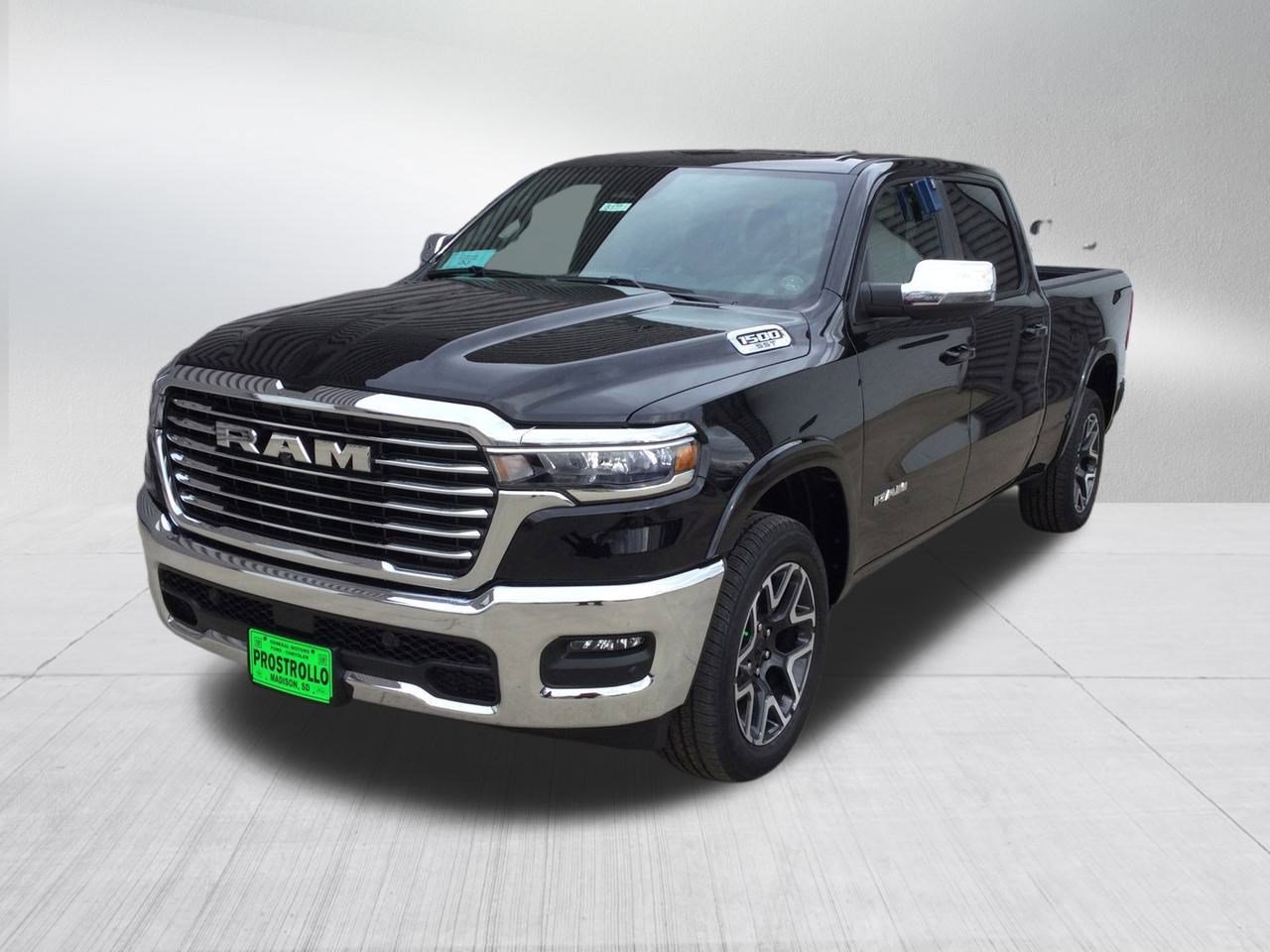 2025 Ram 1500 Laramie photo 2