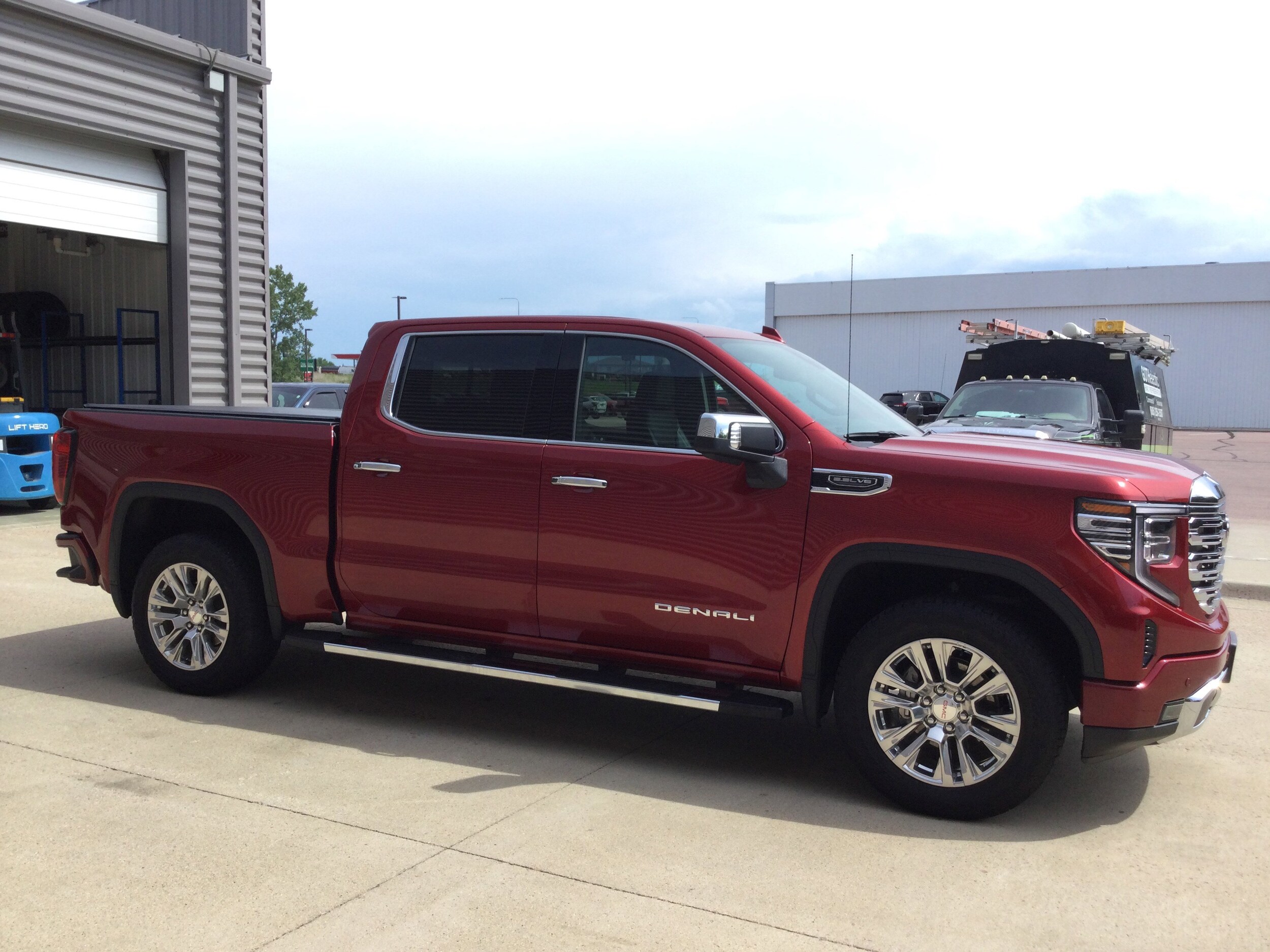 2023 Gmc Sierra 1500 Denali photo 3