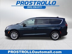 2025 Chrysler Pacifica SELECT AWD Passenger Van