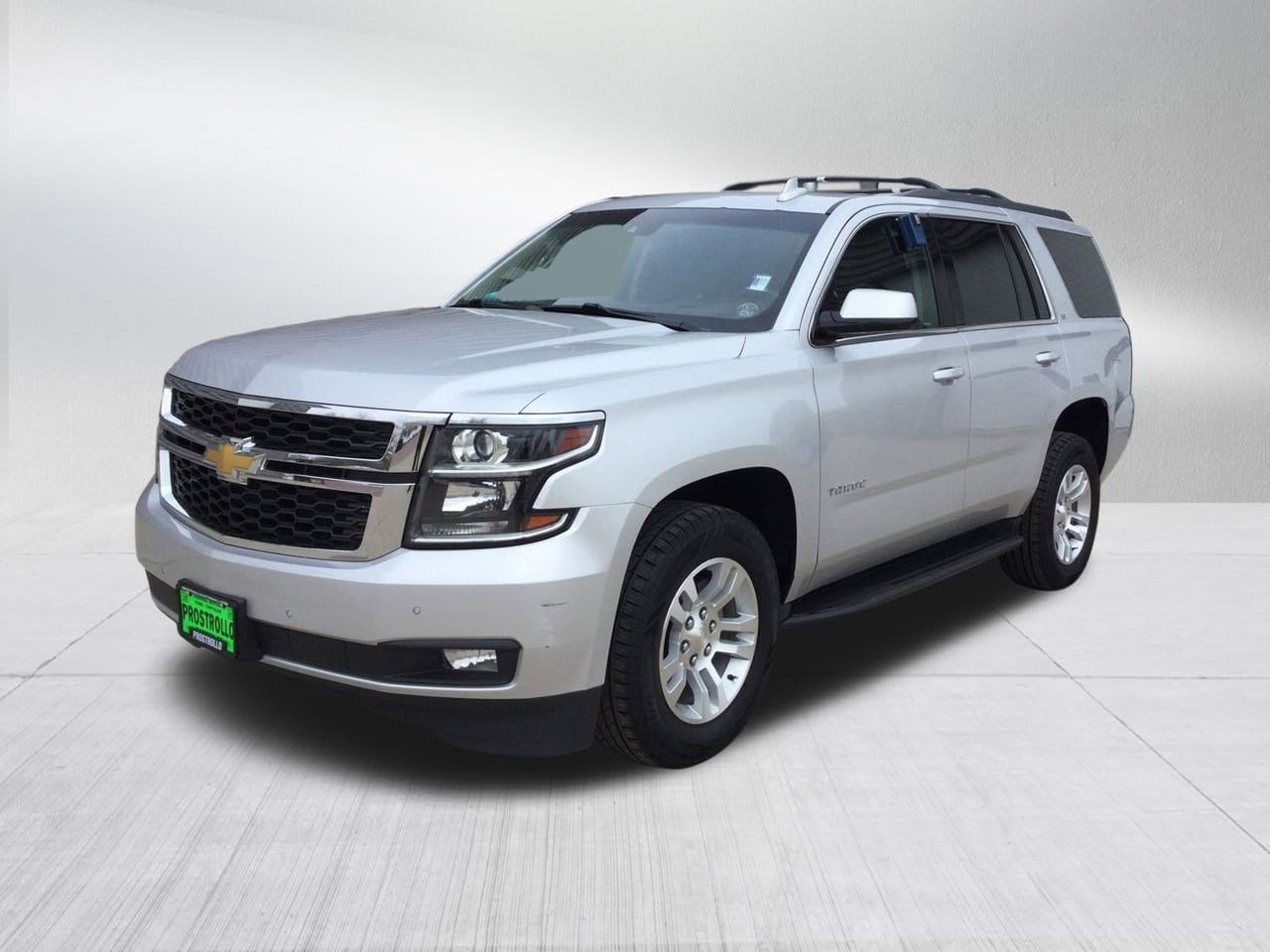 Used 2019 Chevrolet Tahoe LT with VIN 1GNSKBKC2KR278040 for sale in Madison, SD