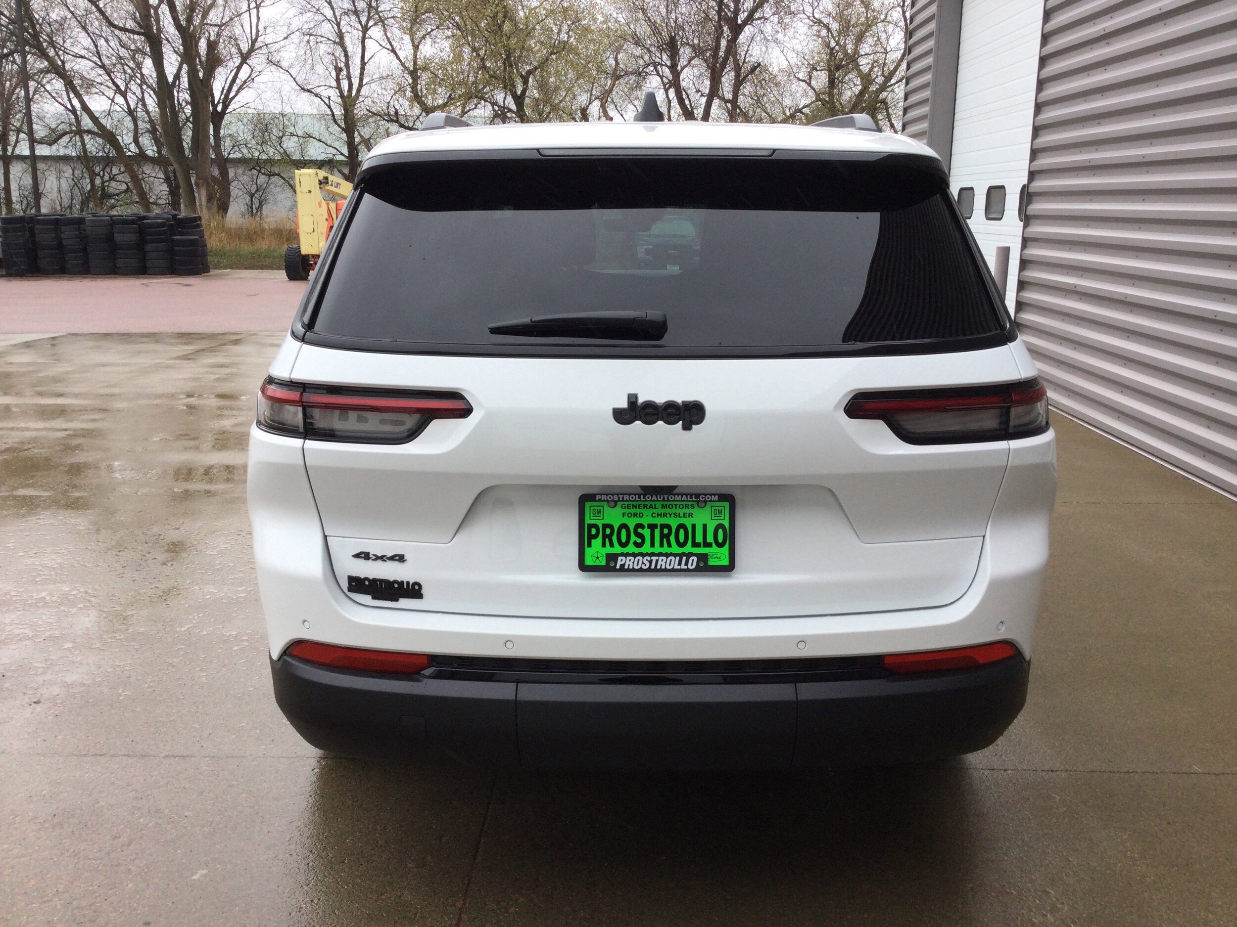 2025 Jeep Grand Cherokee Altitude X photo 4