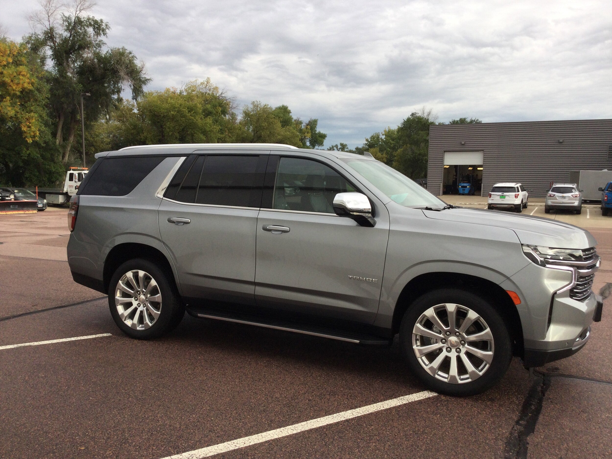2024 Chevrolet Tahoe Premier photo 4