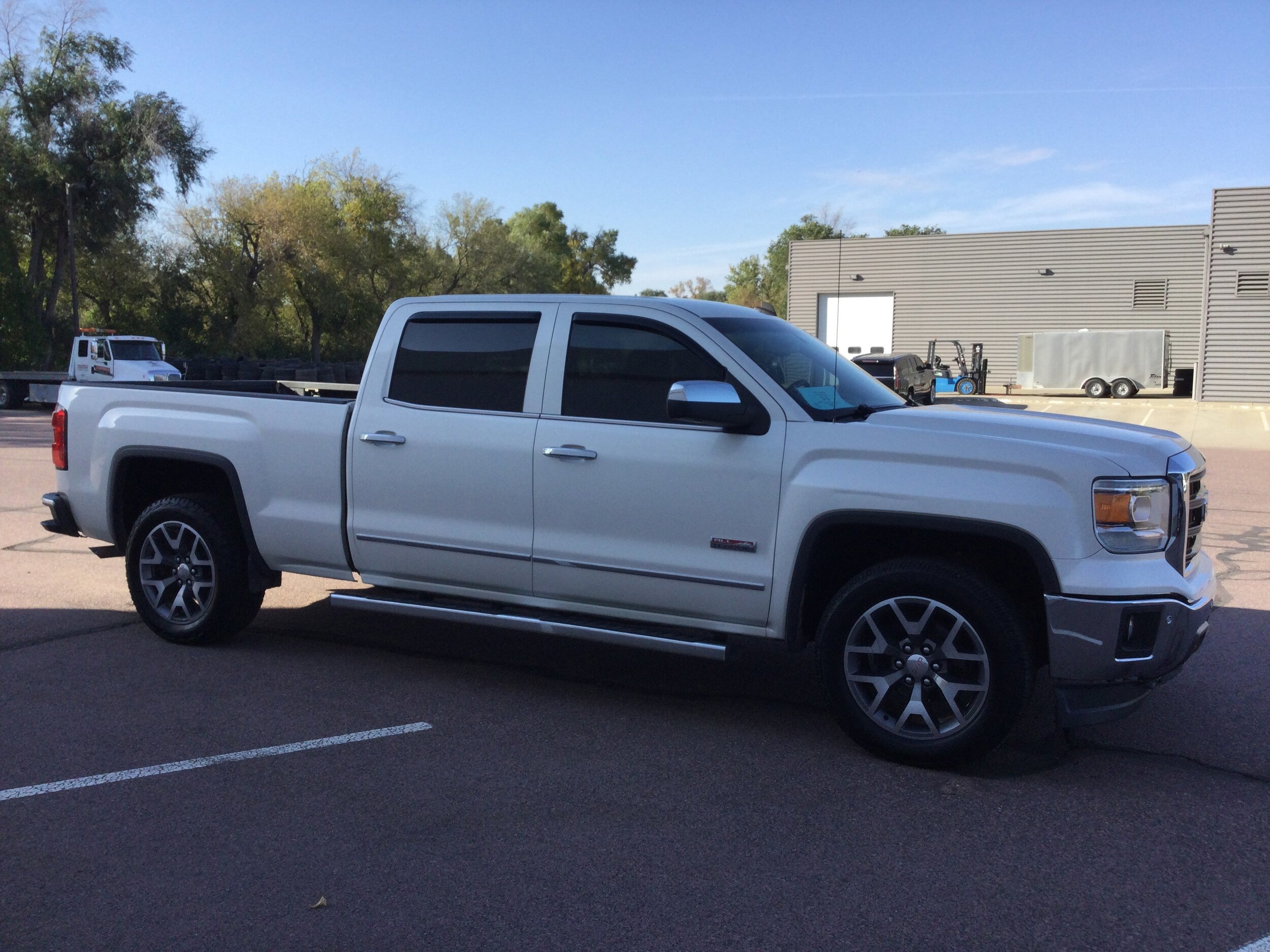 2014 Gmc Sierra 1500 SLT photo 3