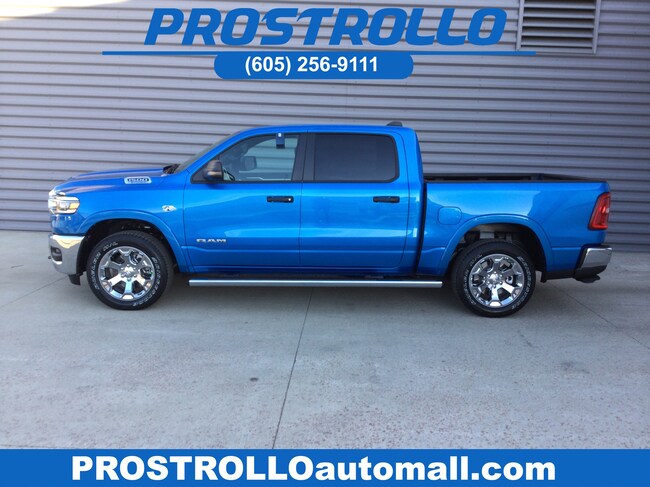 2026 Ram 1500 BIG HORN CREW CAB 4X4 5'7 BOX Pickup