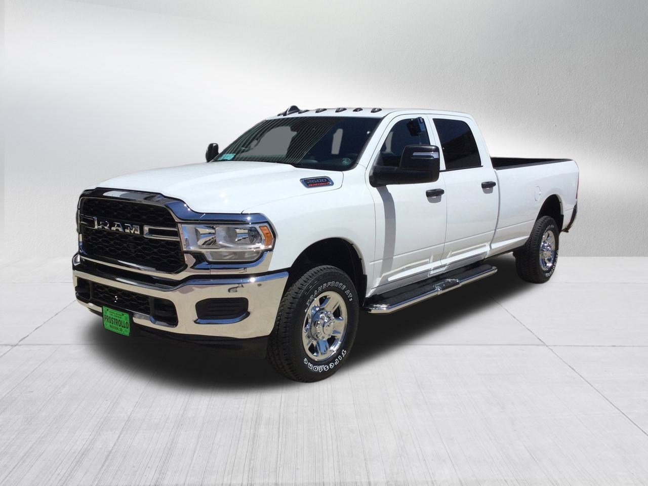 2024 Ram 2500 Tradesman photo 2