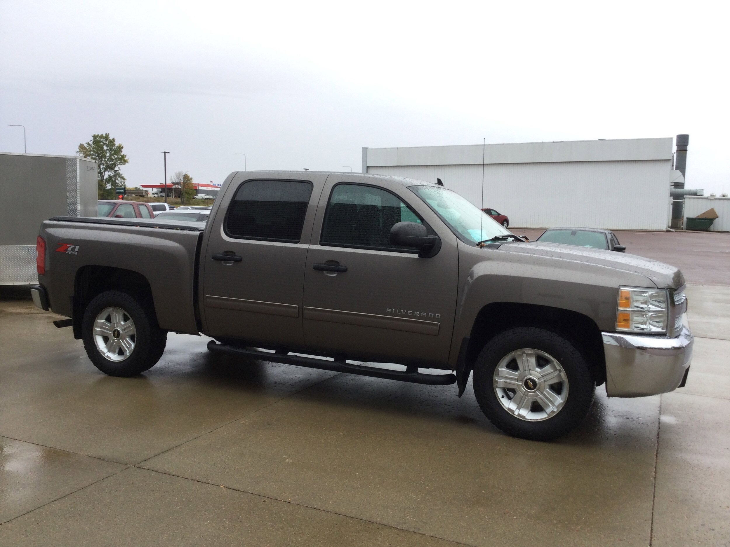 2012 Chevrolet Silverado 1500 LT photo 3