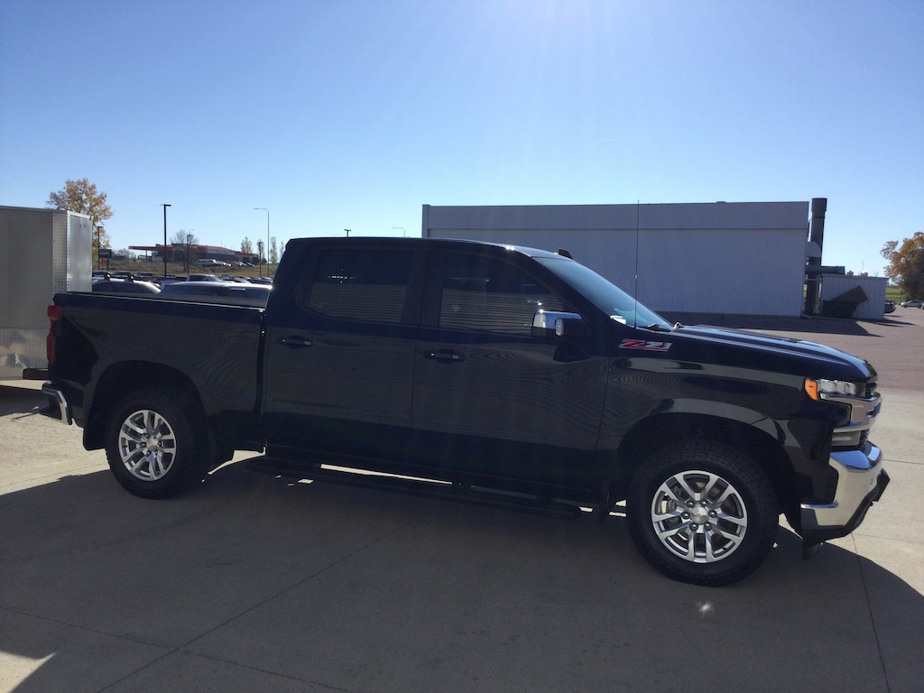 Used 2019 Chevrolet Silverado 1500 LT Truck Crew Cab
