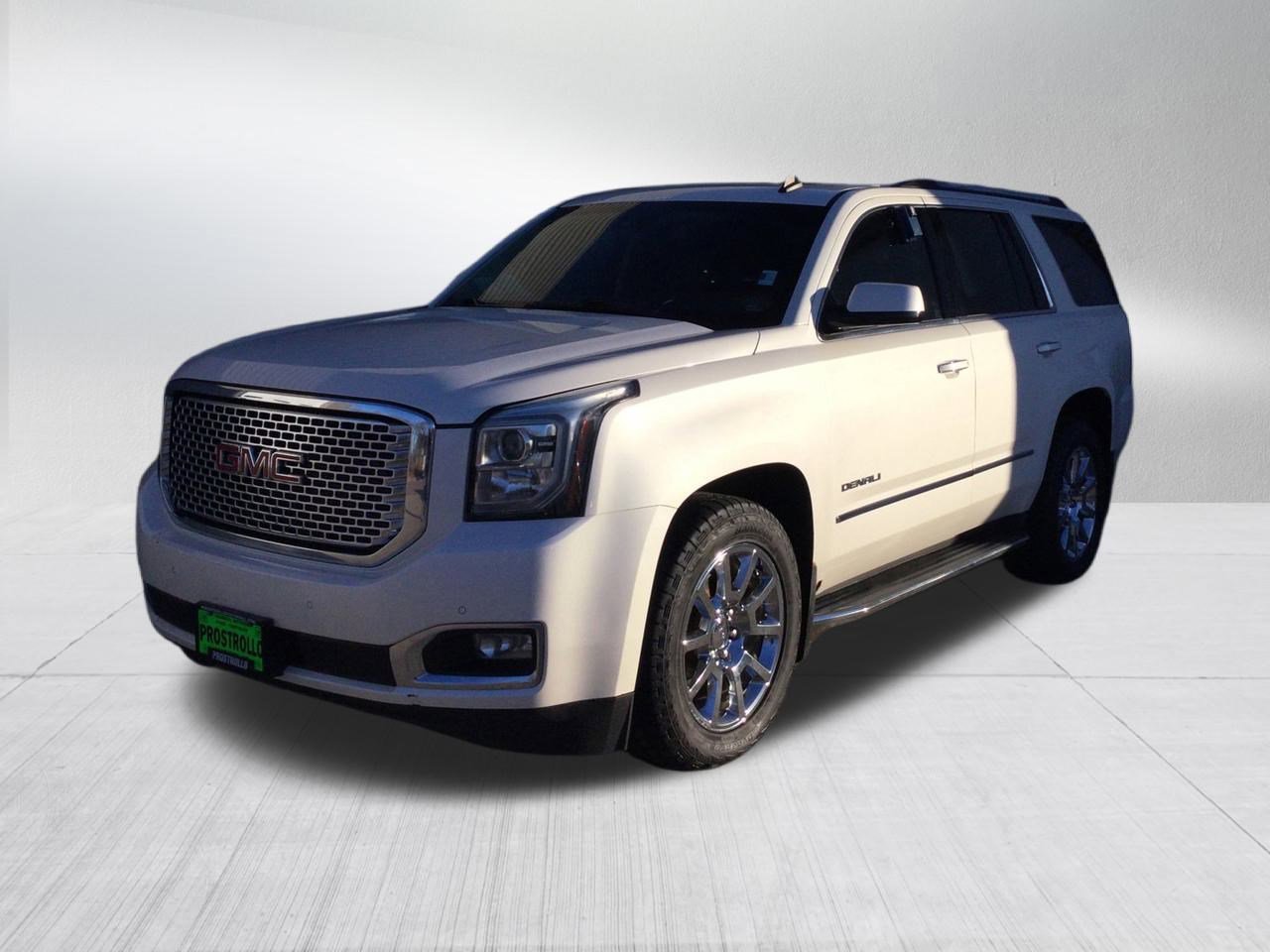 2015 Gmc Yukon Denali photo 2