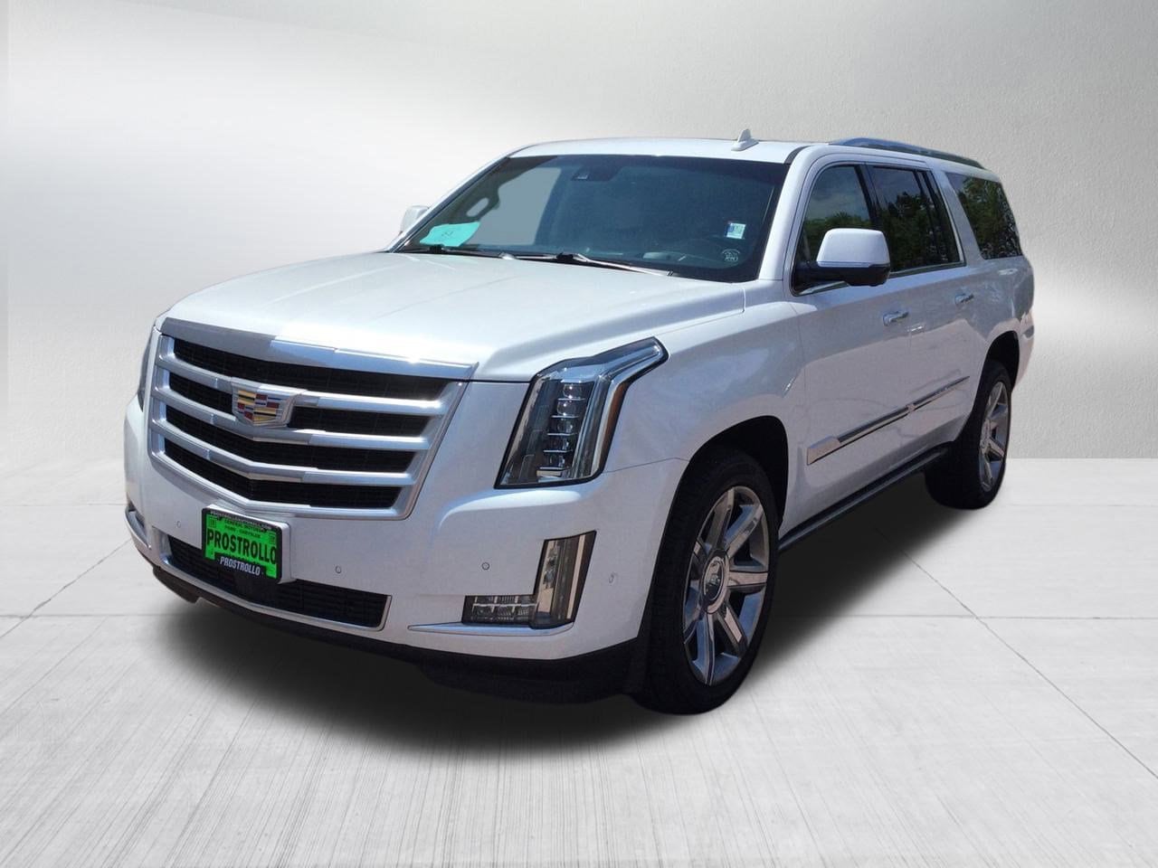 Used 2018 Cadillac Escalade ESV Premium Luxury with VIN 1GYS4JKJ9JR117172 for sale in Madison, SD