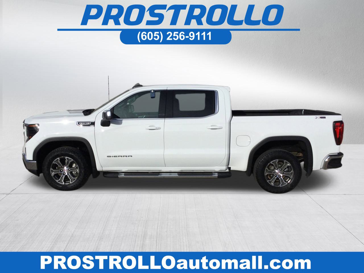 2024 GMC Sierra 1500 SLE's photo