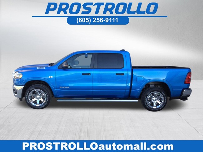 2026 Ram 1500 BIG HORN CREW CAB 4X4 5'7 BOX Pickup