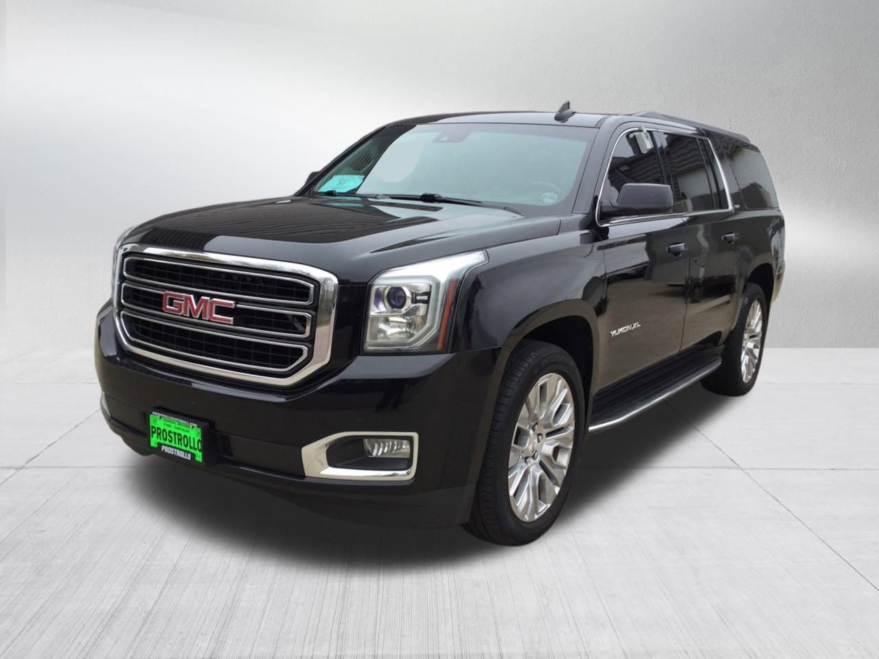 Used 2015 GMC Yukon XL SLE with VIN 1GKS2GEC1FR640340 for sale in Madison, SD