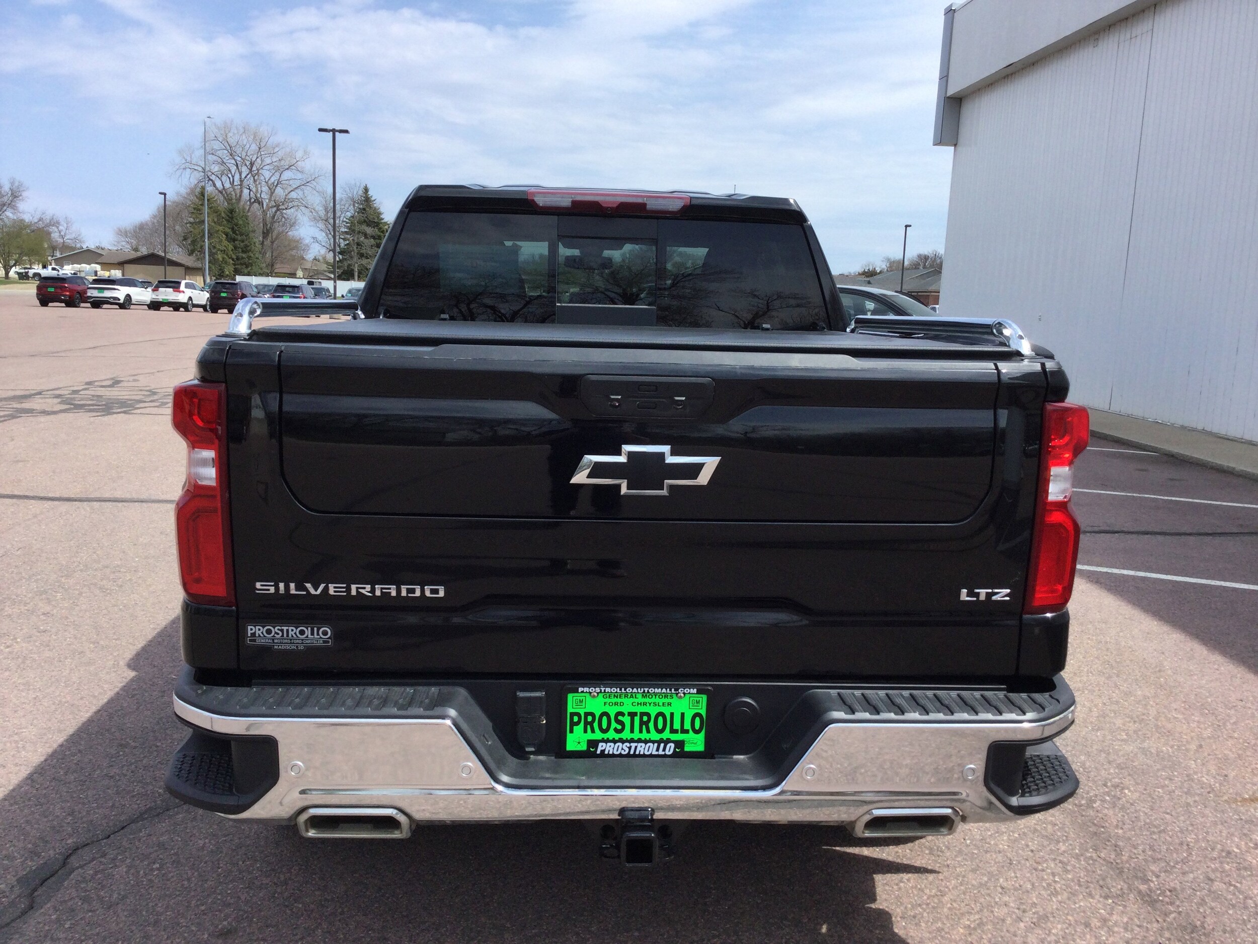 2022 Chevrolet Silverado 1500 LTZ photo 4
